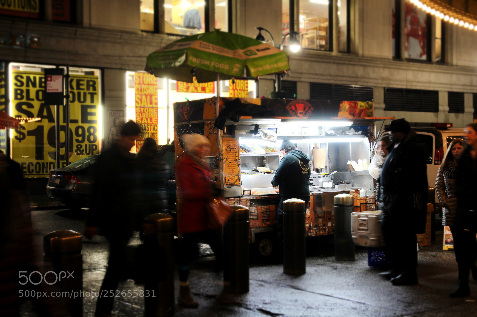 Canon EOS 700D (EOS Rebel T5i / EOS Kiss X7i) sample photo. Food trailer photography