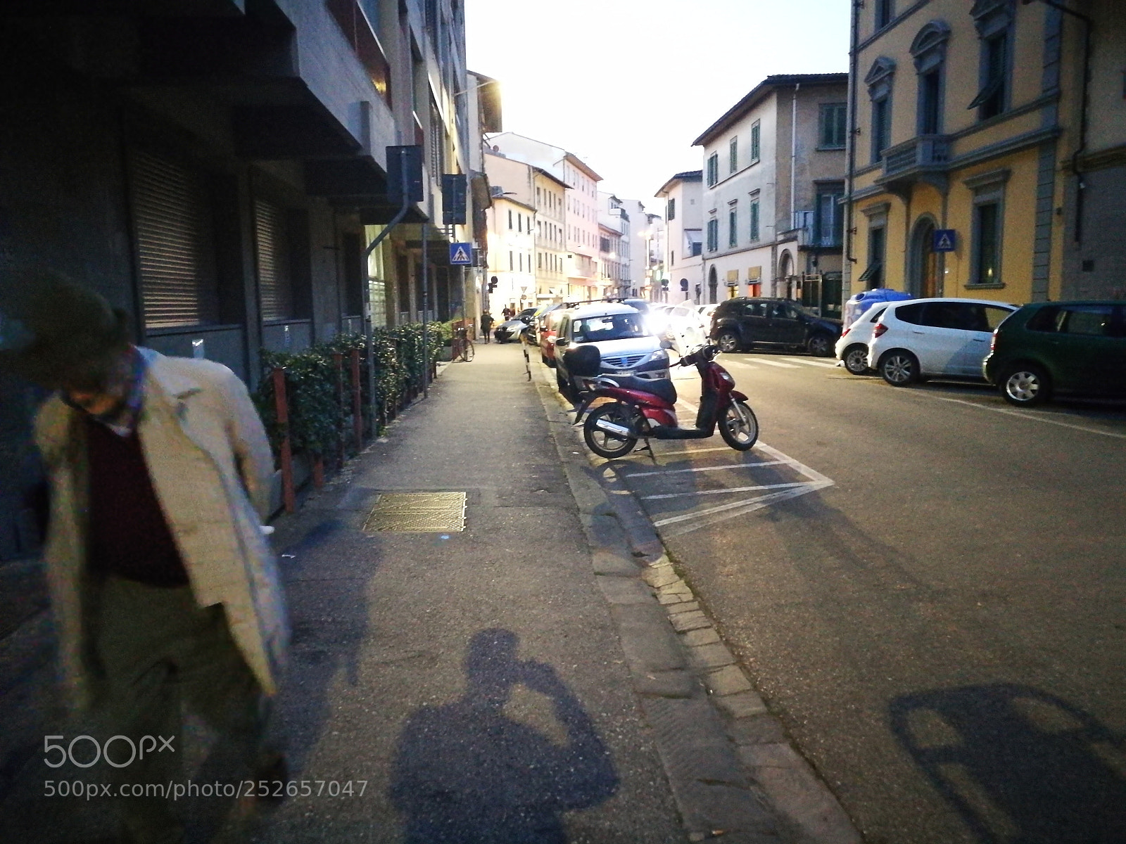 HUAWEI P10 sample photo. Life effect photography
