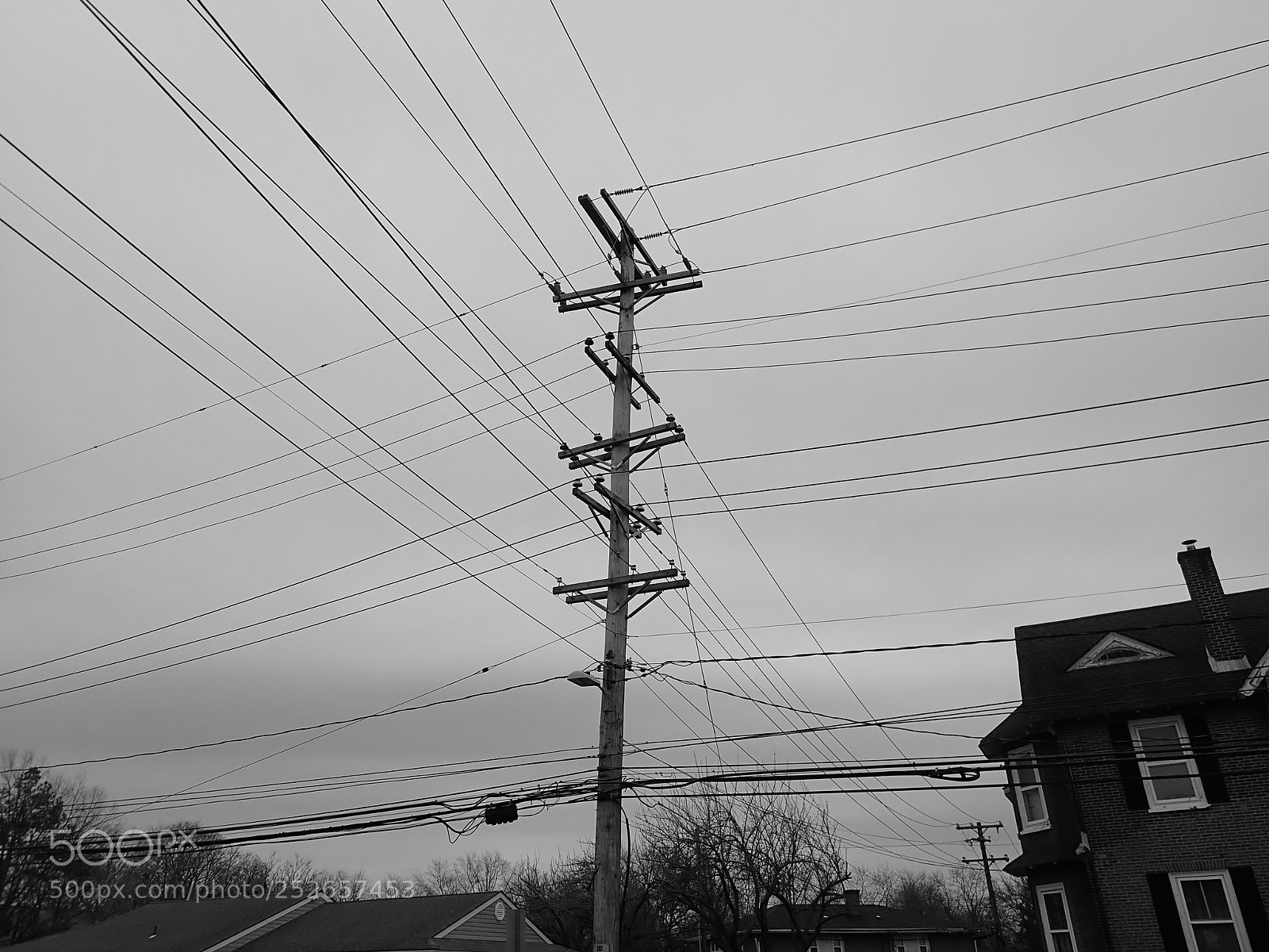 Olympus TG-5 sample photo. Wires photography