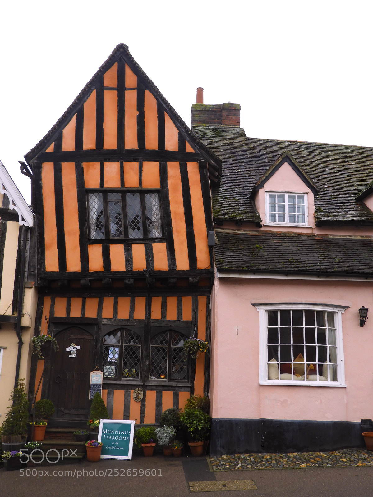 Nikon Coolpix B700 sample photo. Lavenham house photography