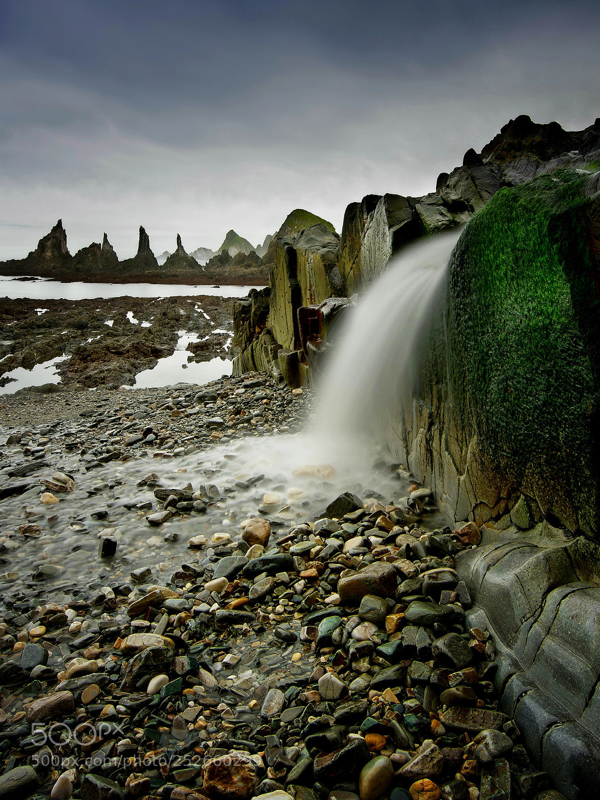Nikon D810 sample photo. Flowing photography