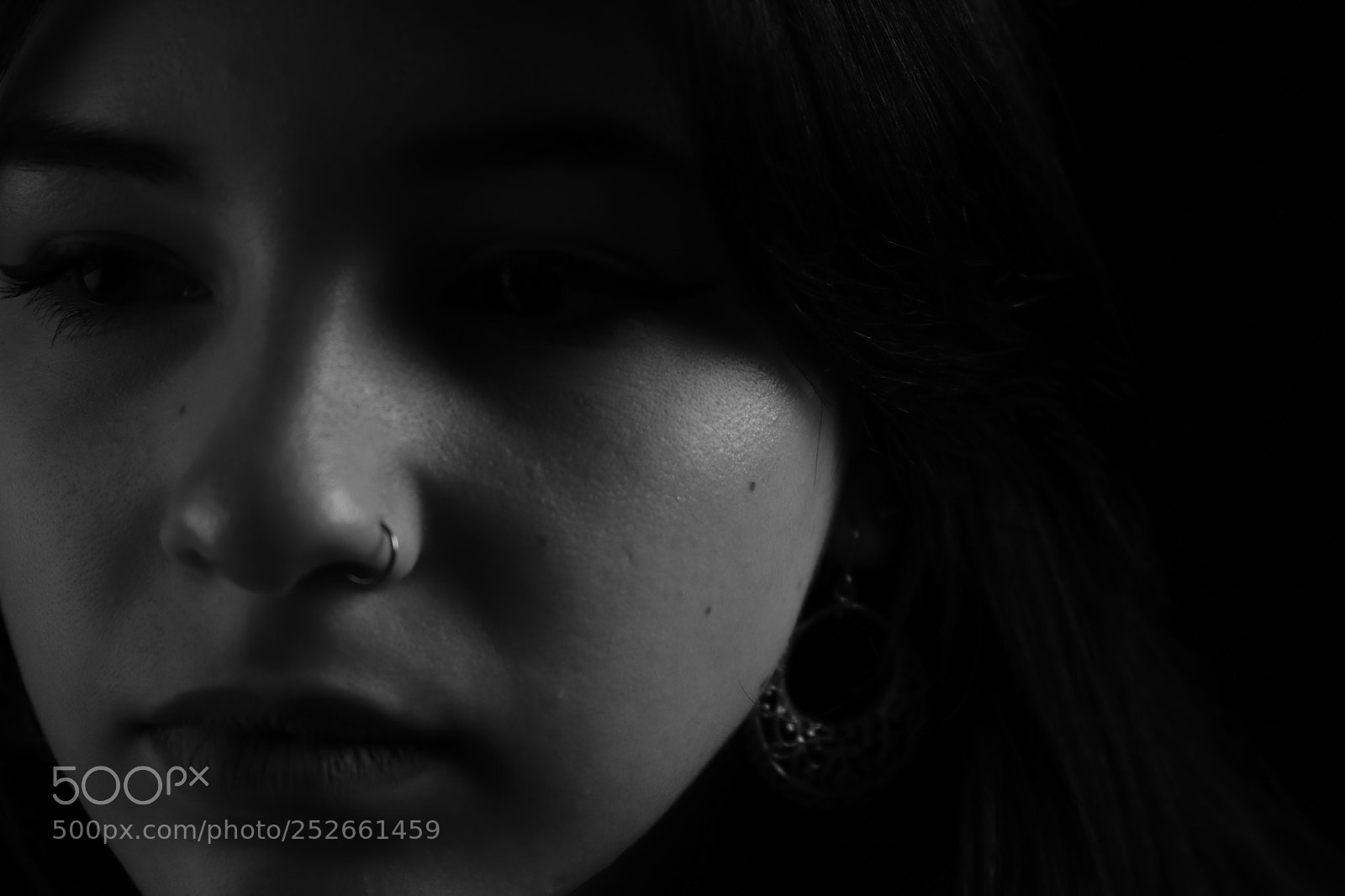 Canon EOS 750D (EOS Rebel T6i / EOS Kiss X8i) sample photo. Byn photography