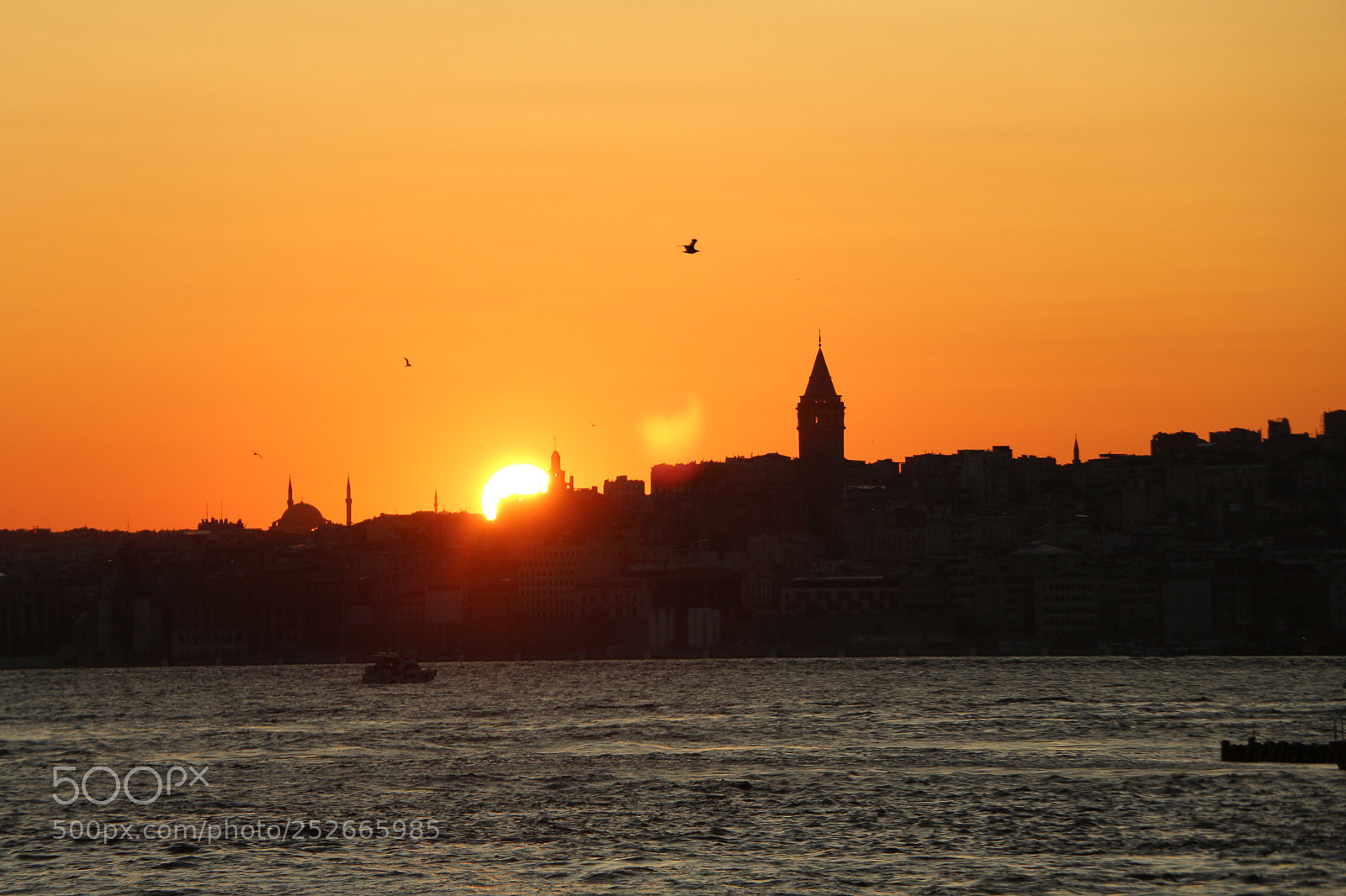 Canon EOS 700D (EOS Rebel T5i / EOS Kiss X7i) sample photo. İstanbul photography