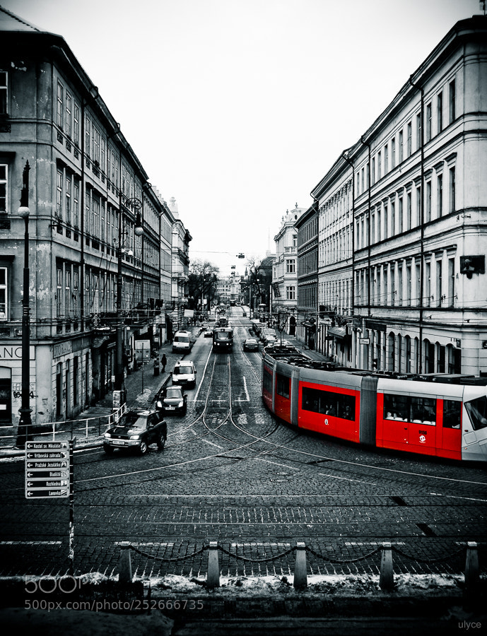 Canon POWERSHOT G9 sample photo. Prague's tram photography