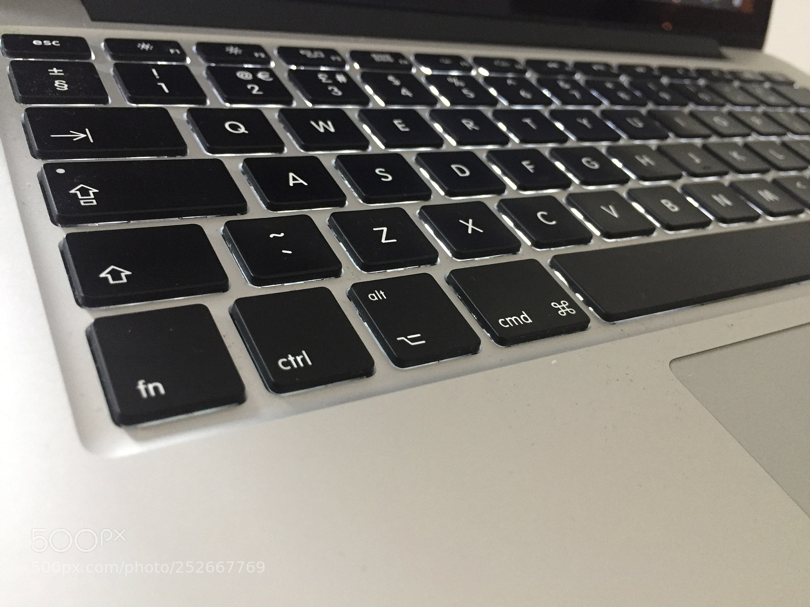 Apple iPhone 6 sample photo. Img photography