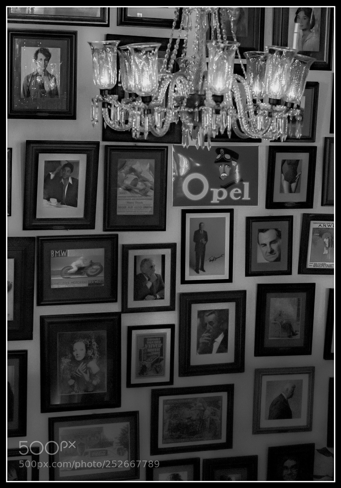 Sony a7S sample photo. Chandelier and hollywood actors photography