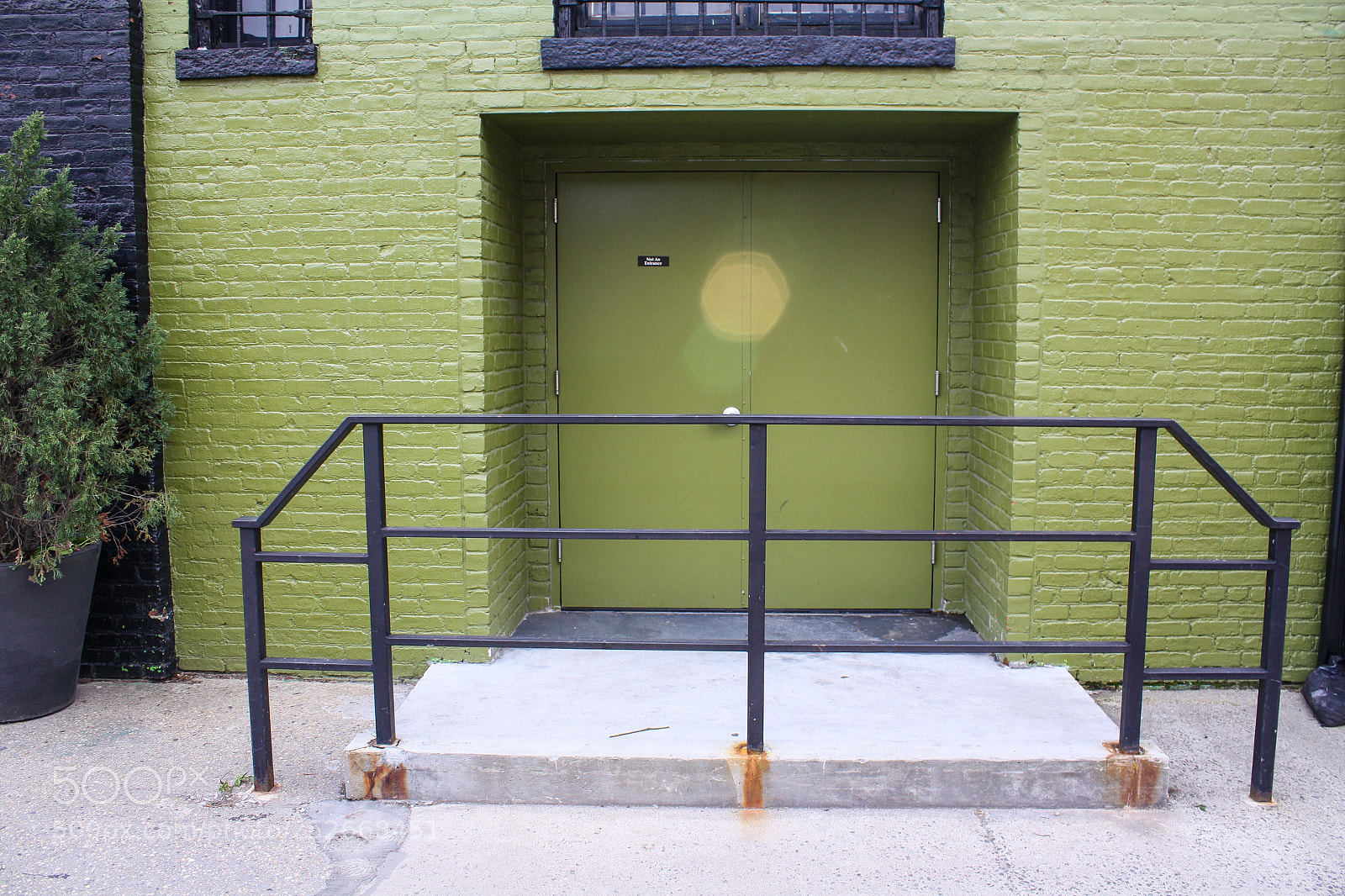 Canon EOS 1000D (EOS Digital Rebel XS / EOS Kiss F) sample photo. Gowanus, april 2018 photography