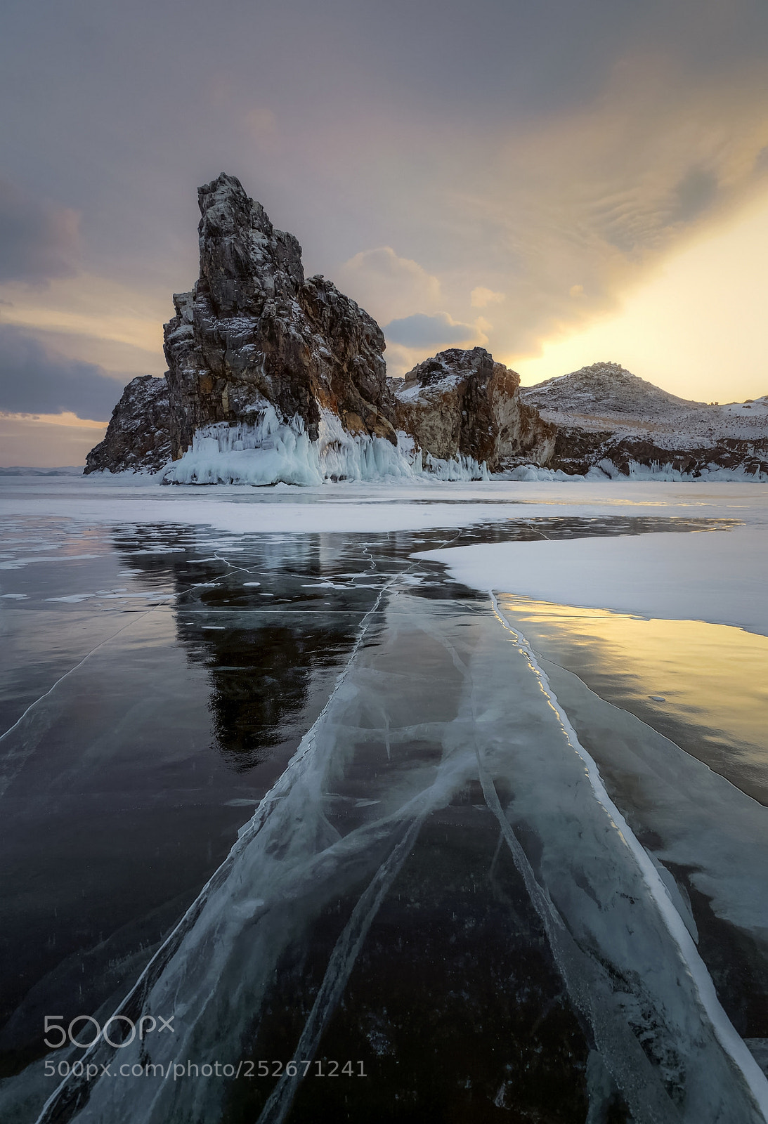 Sony ILCA-77M2 sample photo. Dragon lake baikal photography
