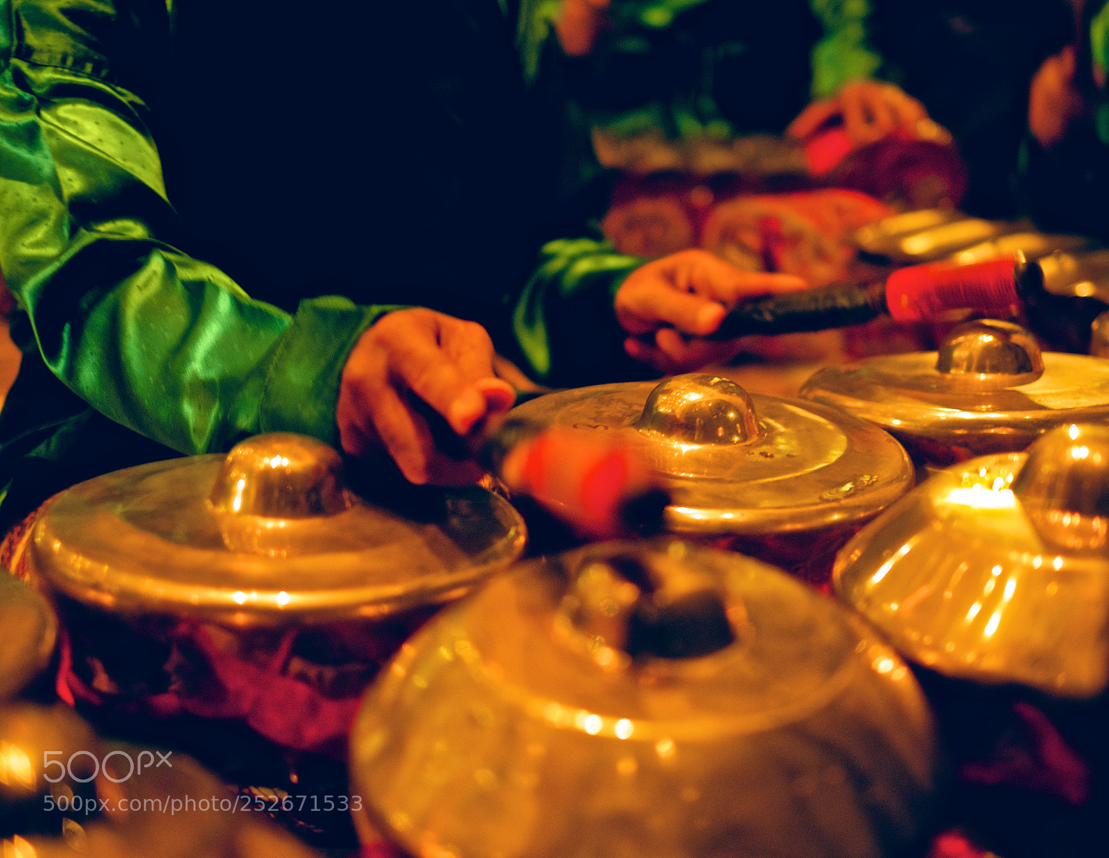 Fujifilm X-T2 sample photo. Indonesian cymbals photography