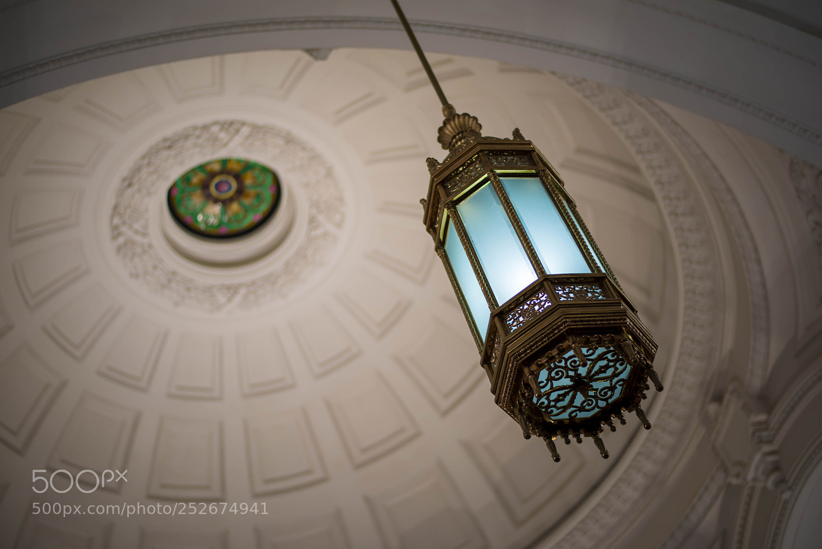 Nikon D810 sample photo. Lamp photography