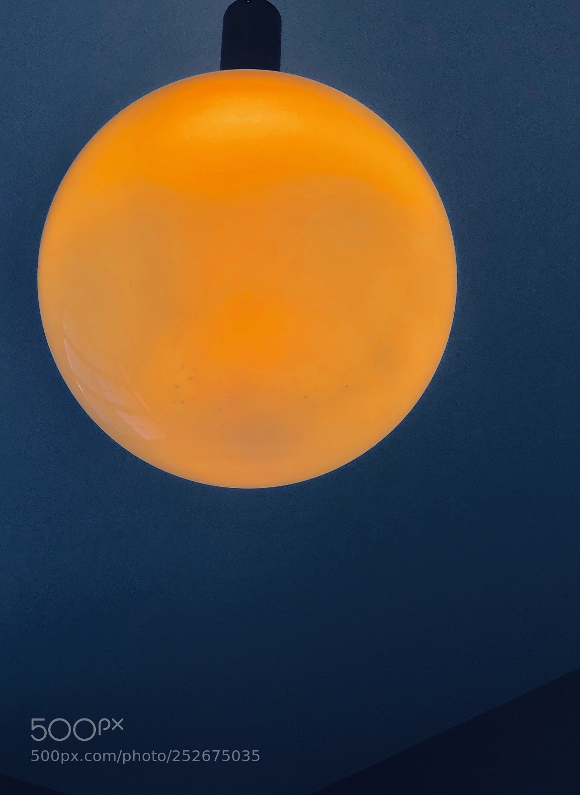 Apple iPhone 8 Plus sample photo. The moonlight is turned photography