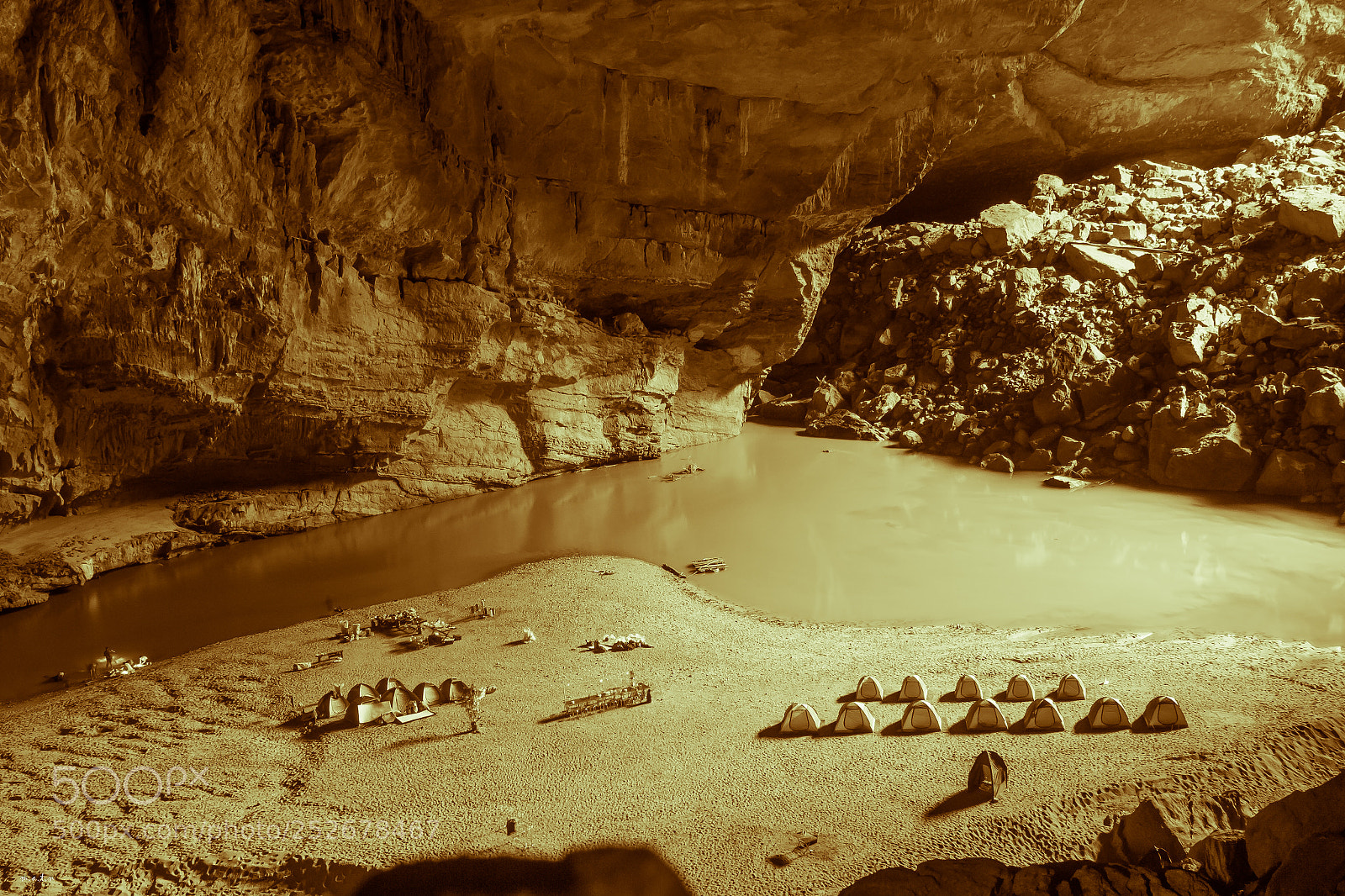 Canon EOS 60D sample photo. Back to cave life photography