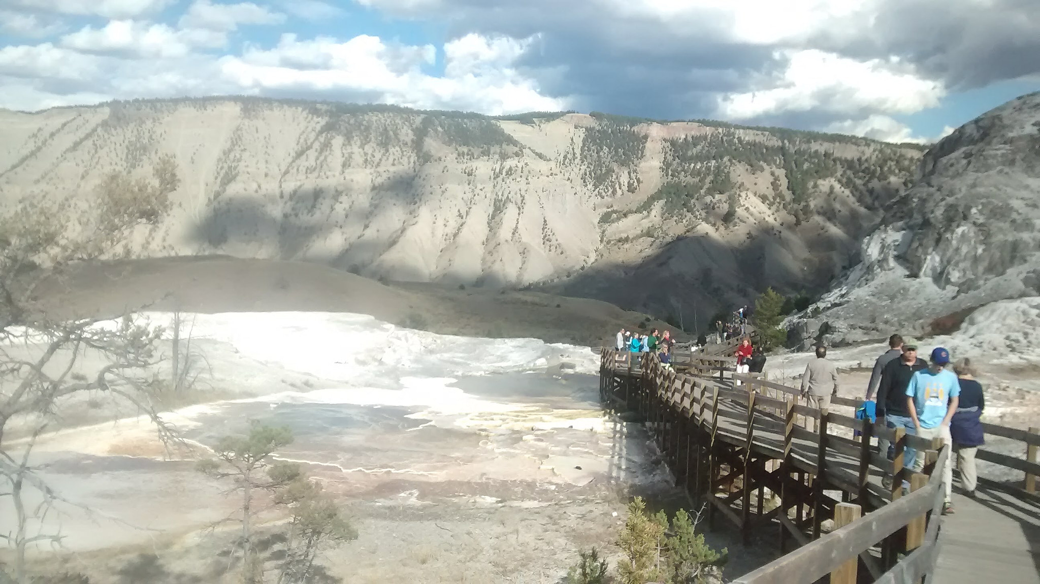 Motorola Moto E (1st Gen) sample photo. Yellowstone photography