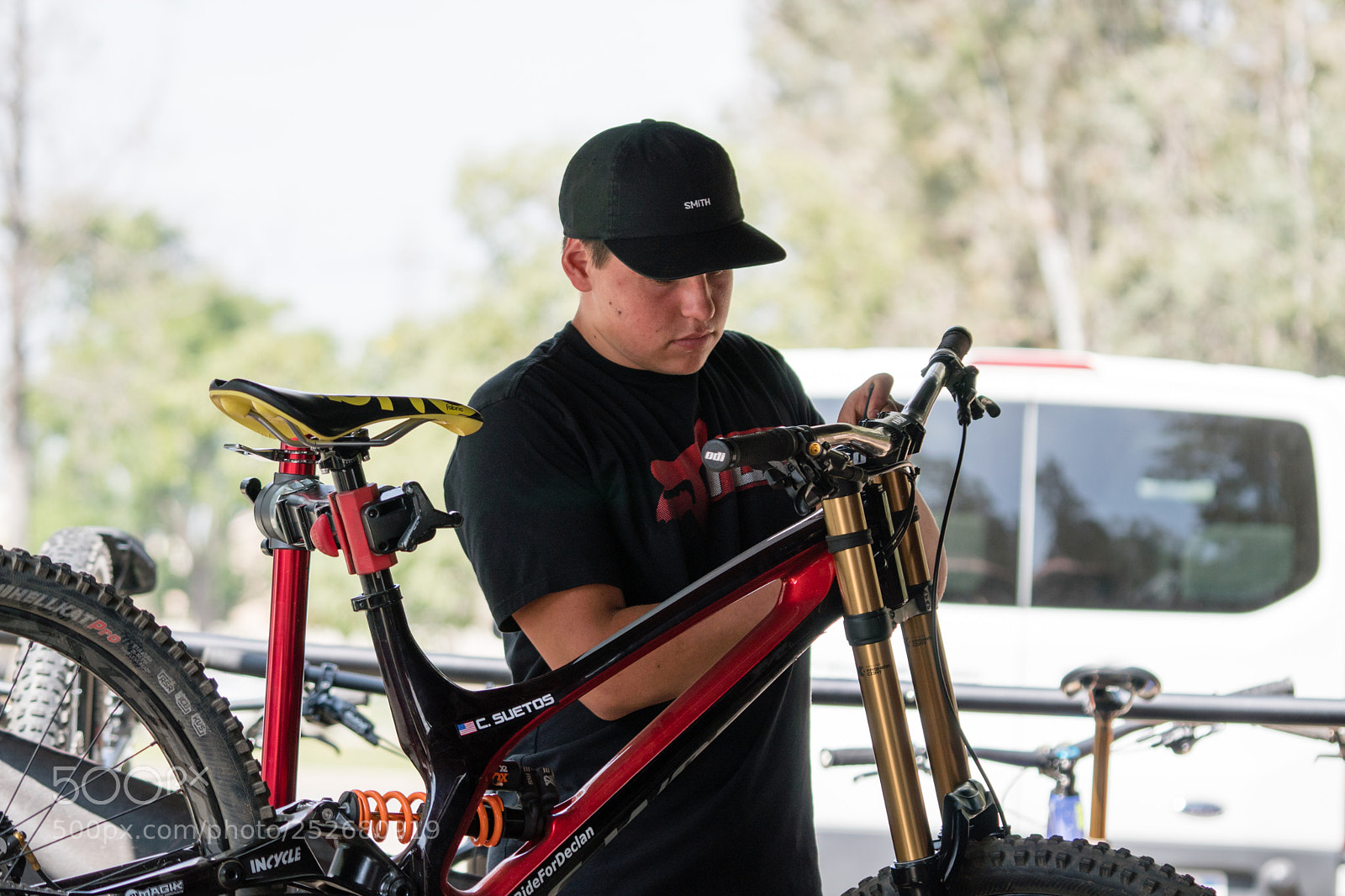 Sony a6300 sample photo. Fontana pits photography