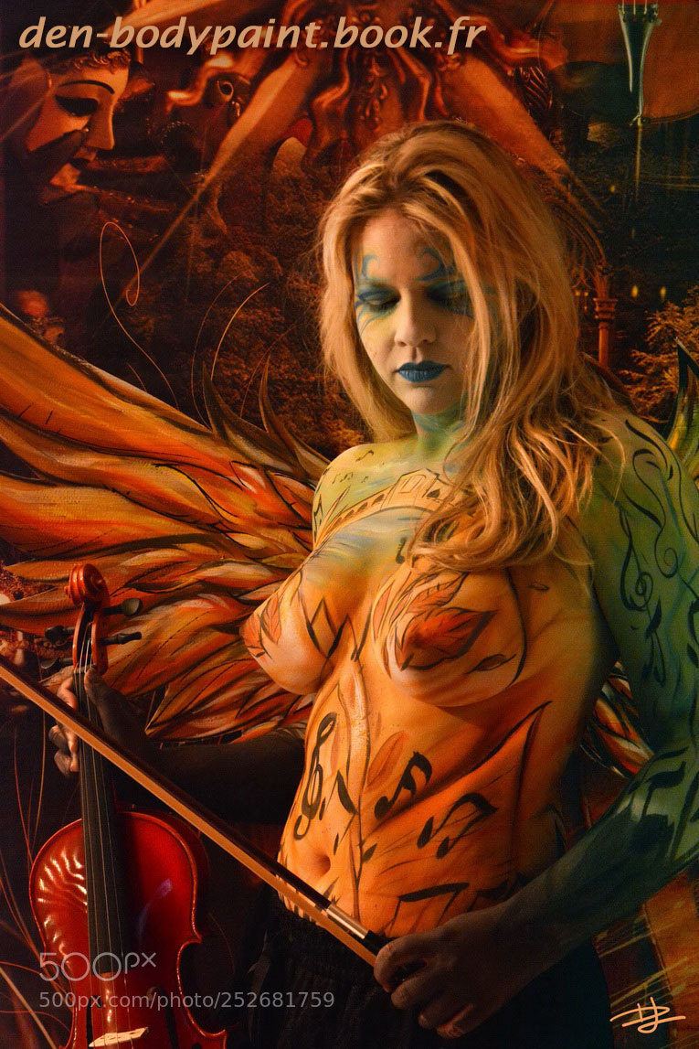 Nikon D5200 sample photo. Bodypaint violon venise photography