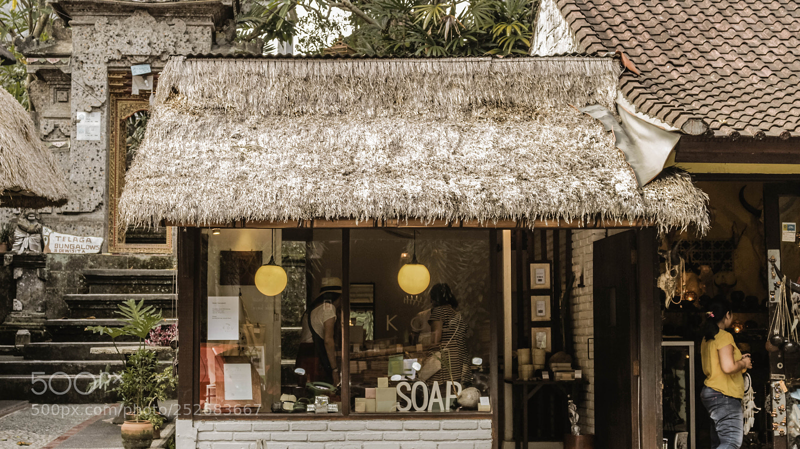 Canon EOS 700D (EOS Rebel T5i / EOS Kiss X7i) sample photo. Ubud vibe photography
