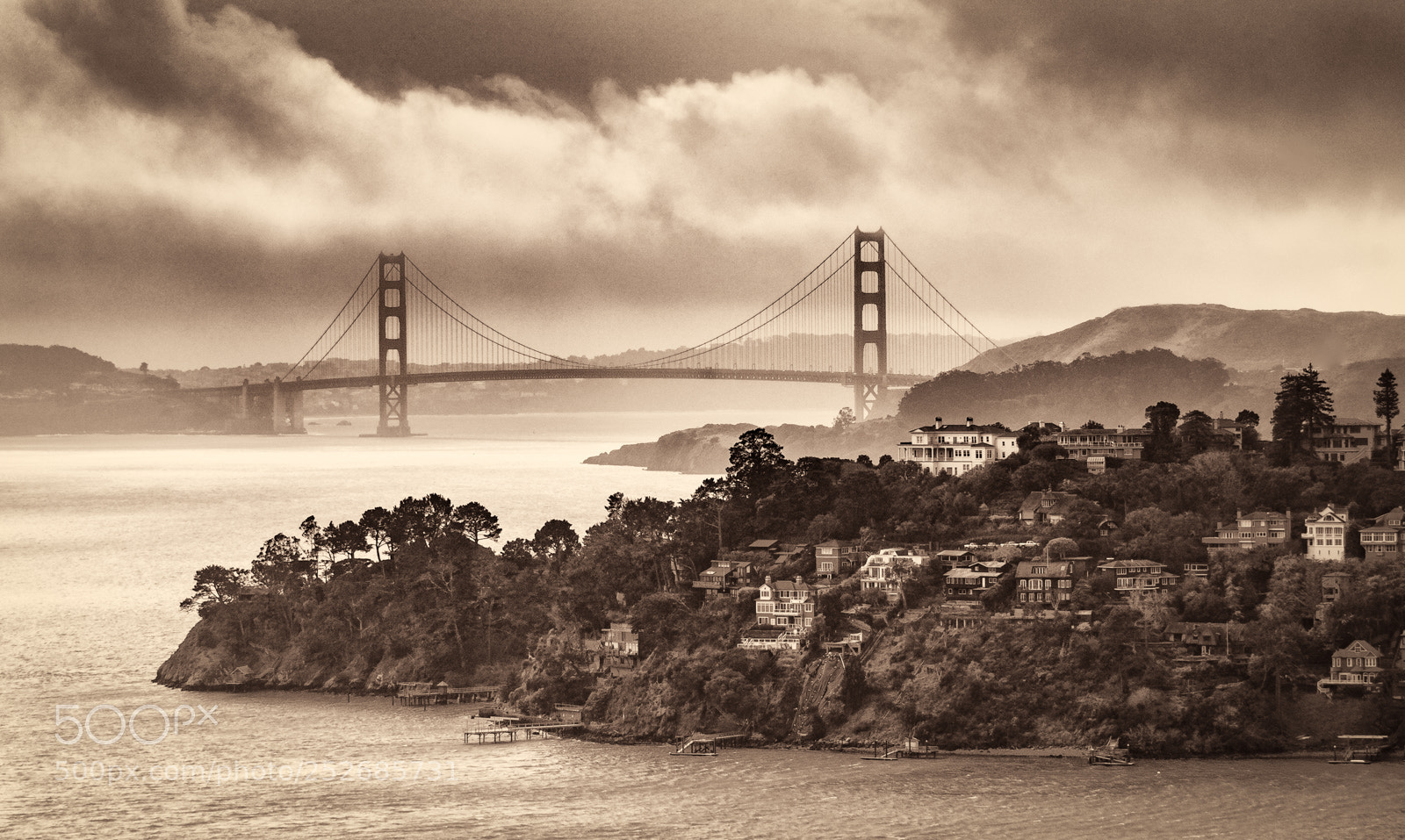 Sony a7R II sample photo. Belvedere island photography