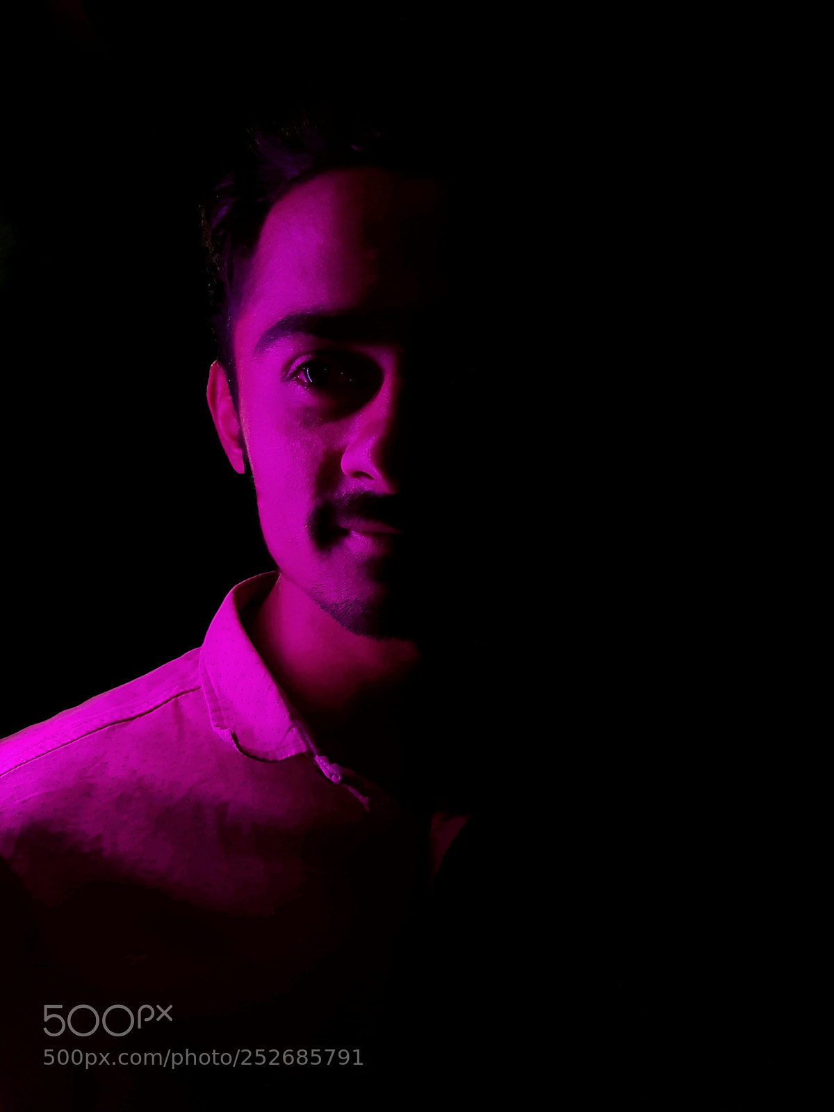Samsung Galaxy S8 sample photo. Low light photography