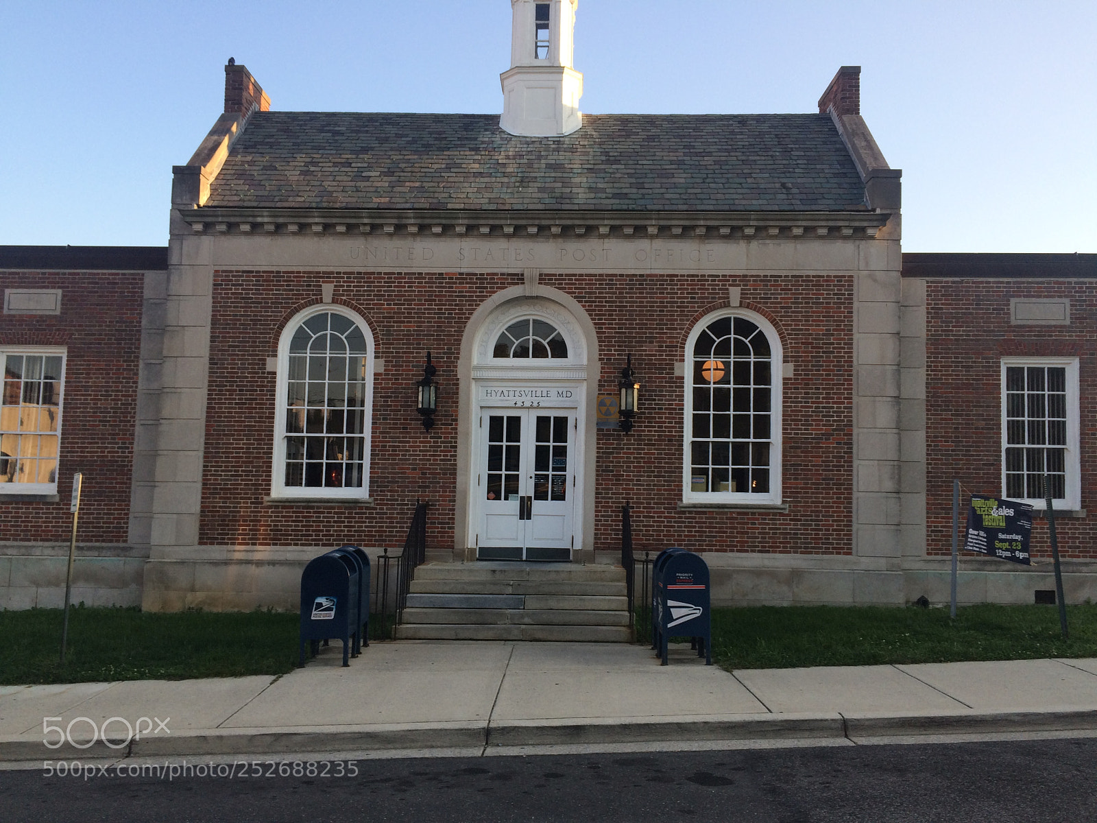 Apple iPhone 5s sample photo. Hyattsville post office photography