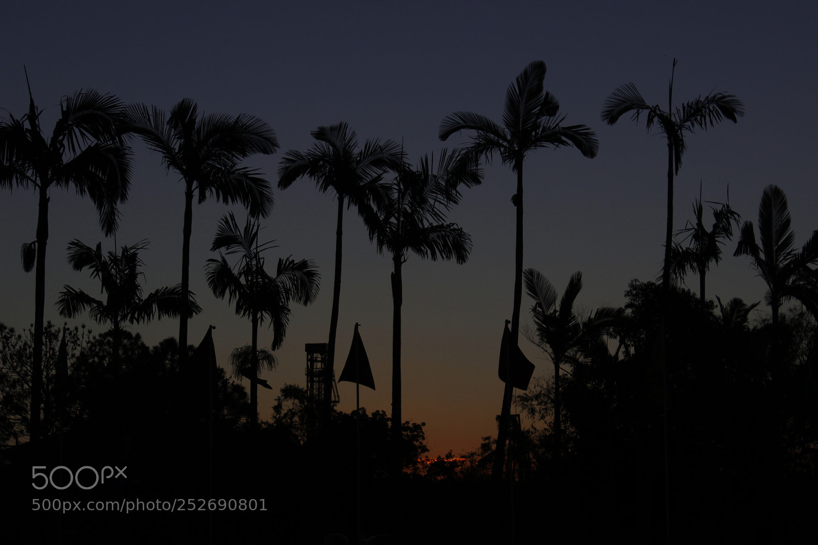 Canon EOS 600D (Rebel EOS T3i / EOS Kiss X5) sample photo. Sunset beto carrero world photography