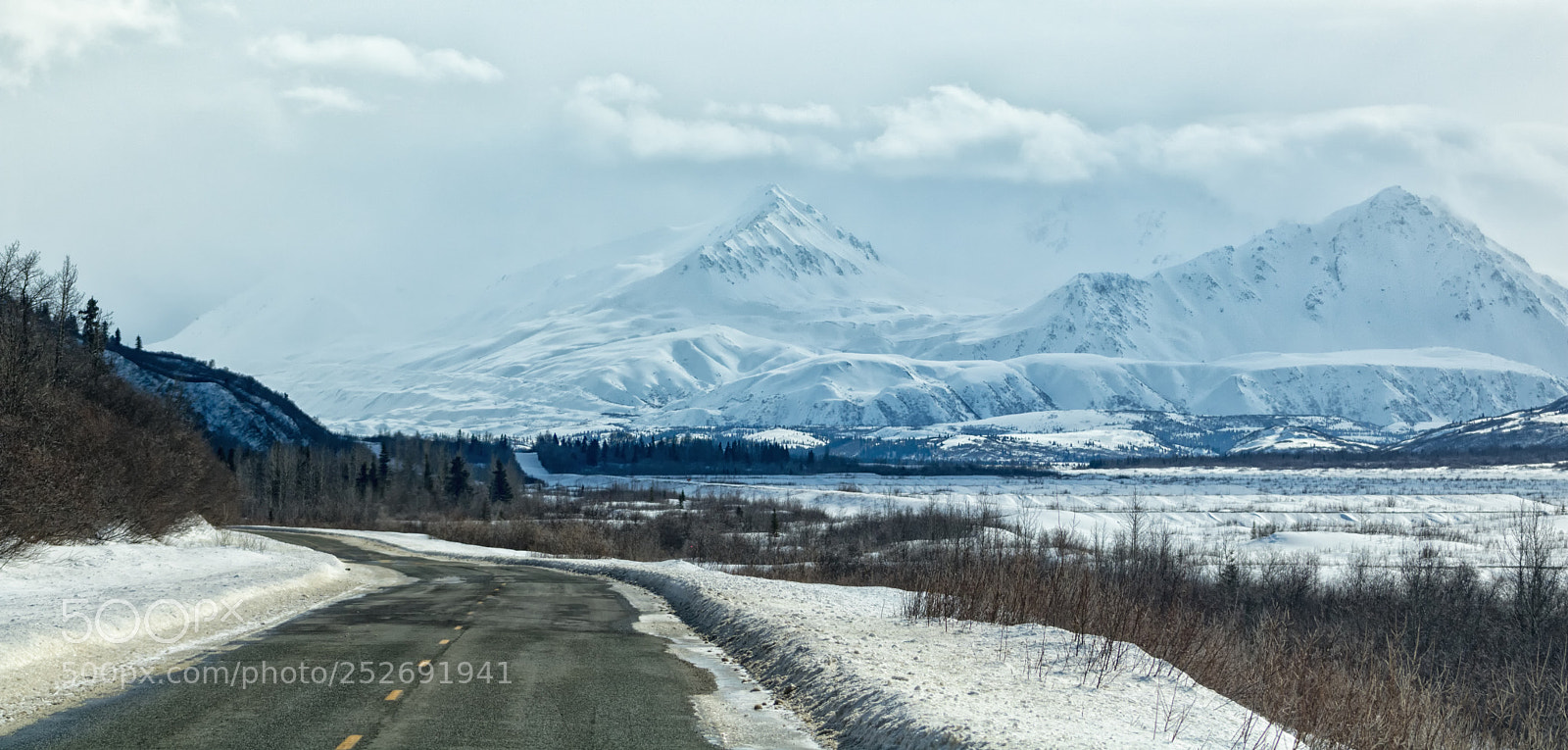 Canon EOS 750D (EOS Rebel T6i / EOS Kiss X8i) sample photo. Enjoying alaska on the photography