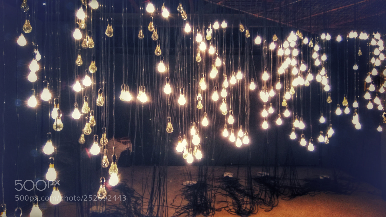 Xiaomi Redmi Note3 sample photo. Glowing bulbs photography
