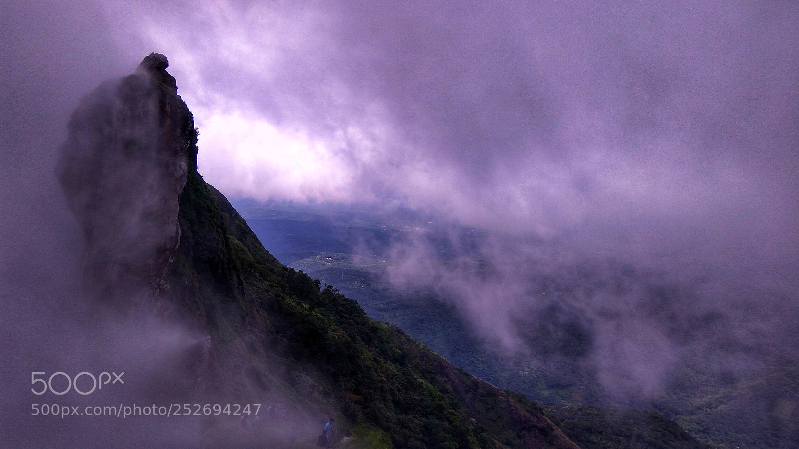Xiaomi Redmi Note3 sample photo. Illikkal kallu photography