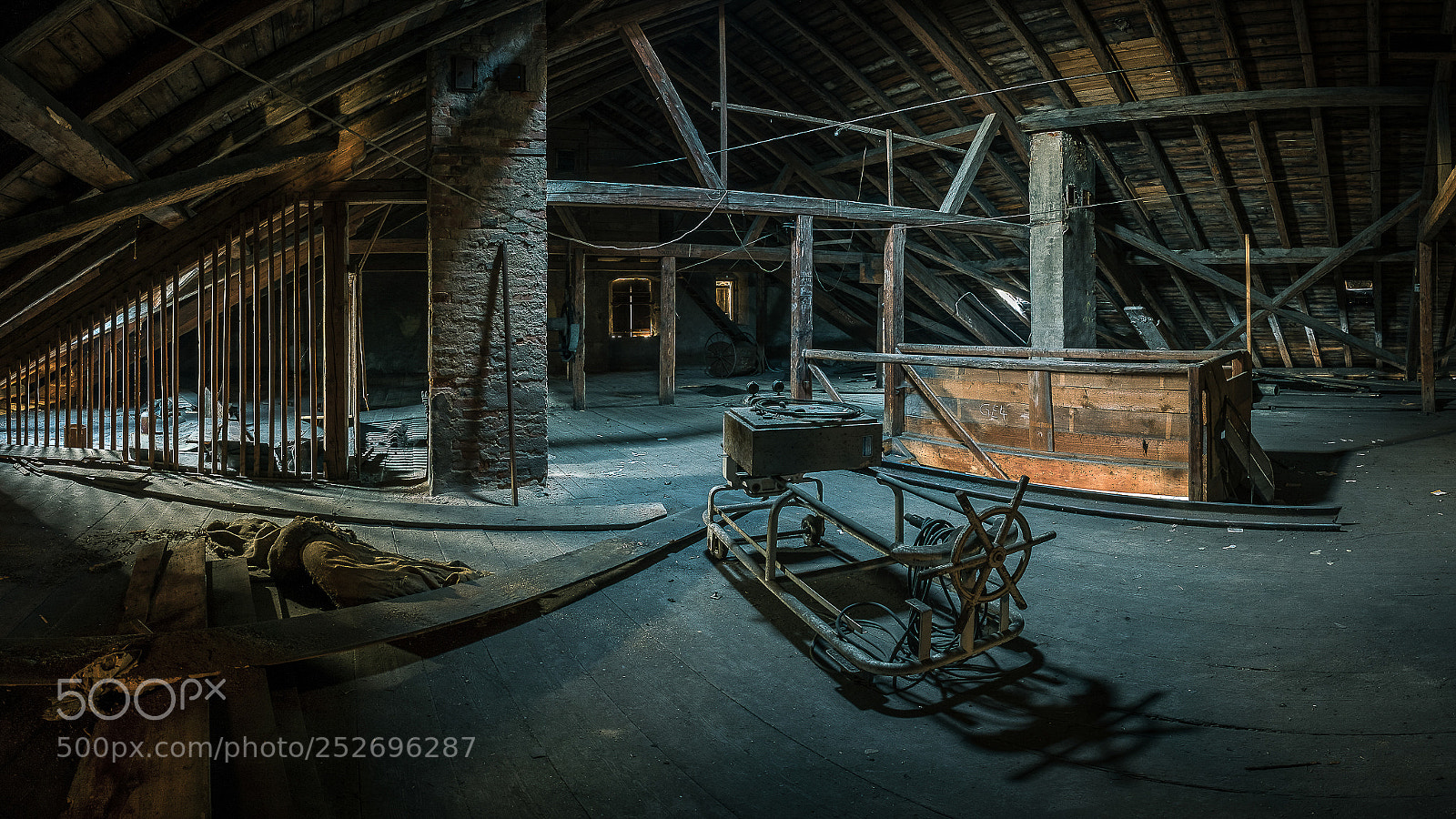 Fujifilm X-T1 sample photo. Dachboden stadtschloss herrieden / 20161210085305 photography