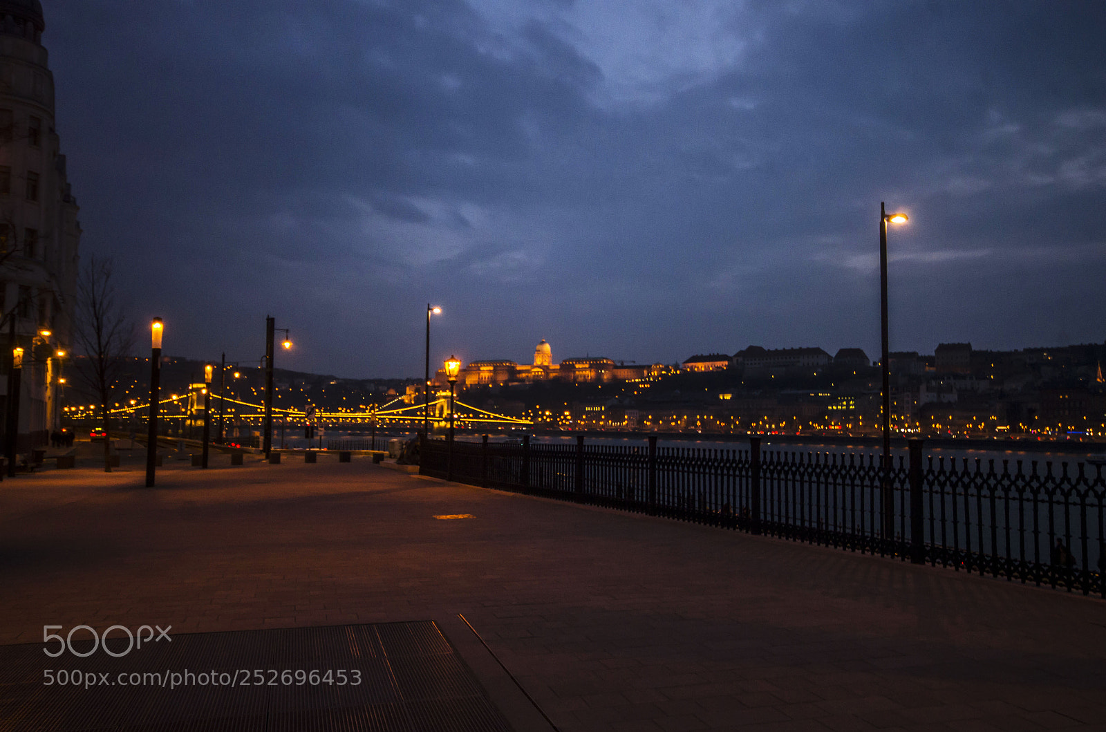 Pentax K-5 sample photo. Budapest evening photography