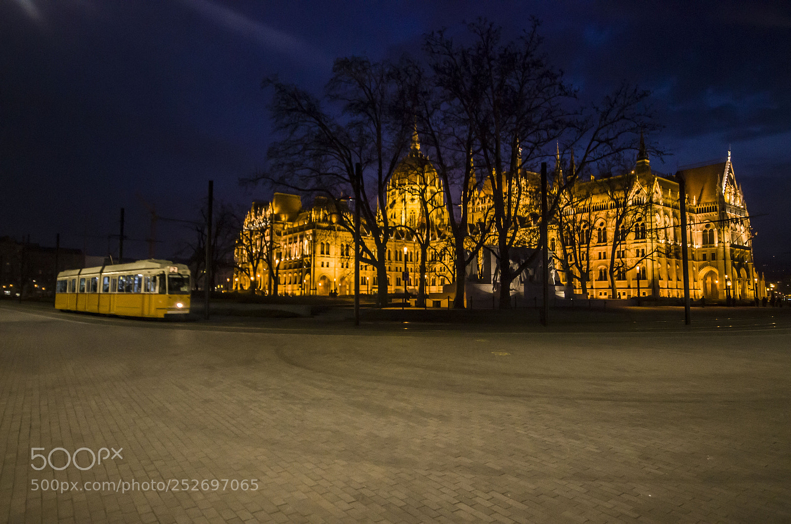 Pentax K-5 sample photo. Parliament night photography
