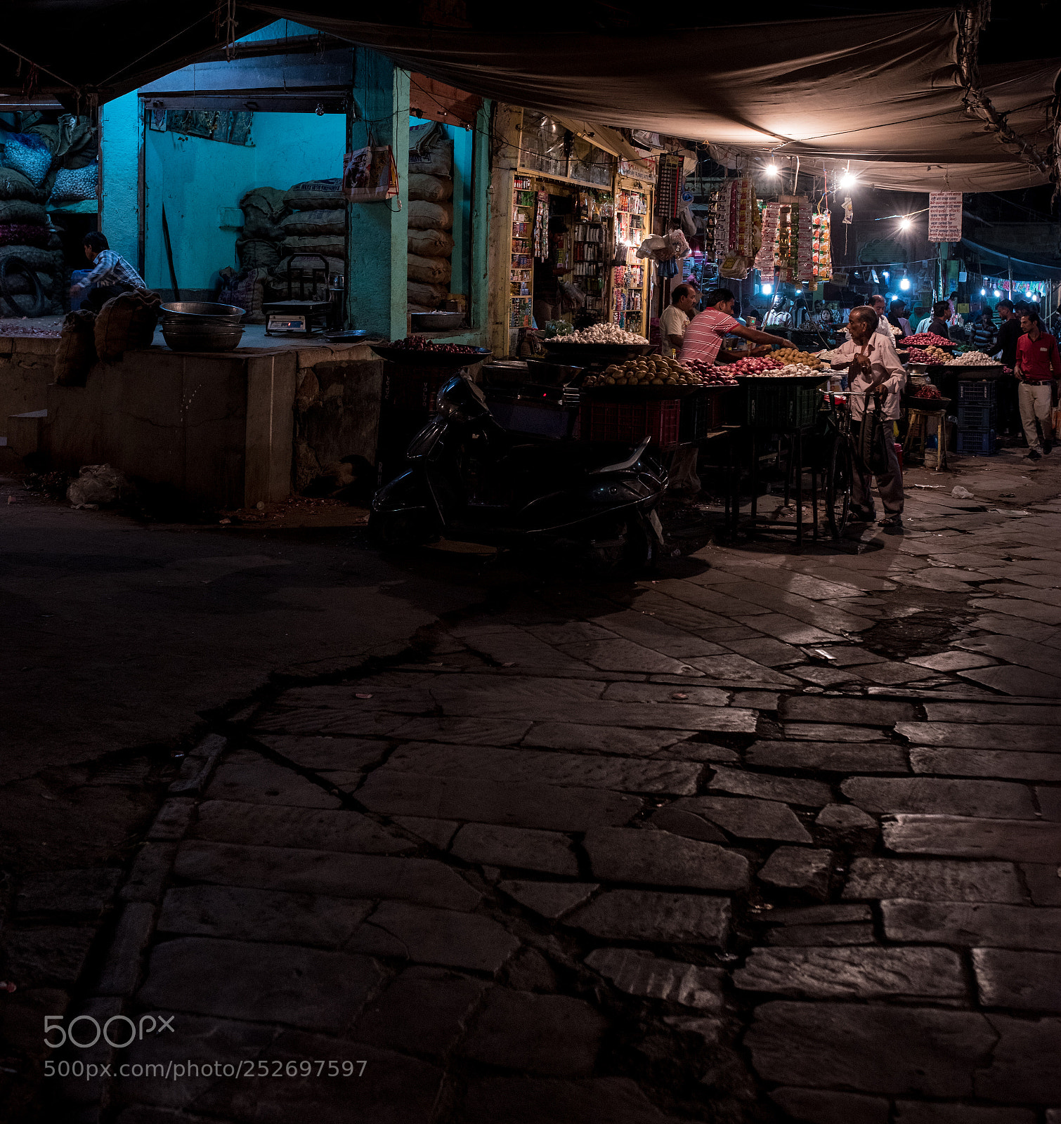 Pentax K-1 sample photo. Jodhpur market photography