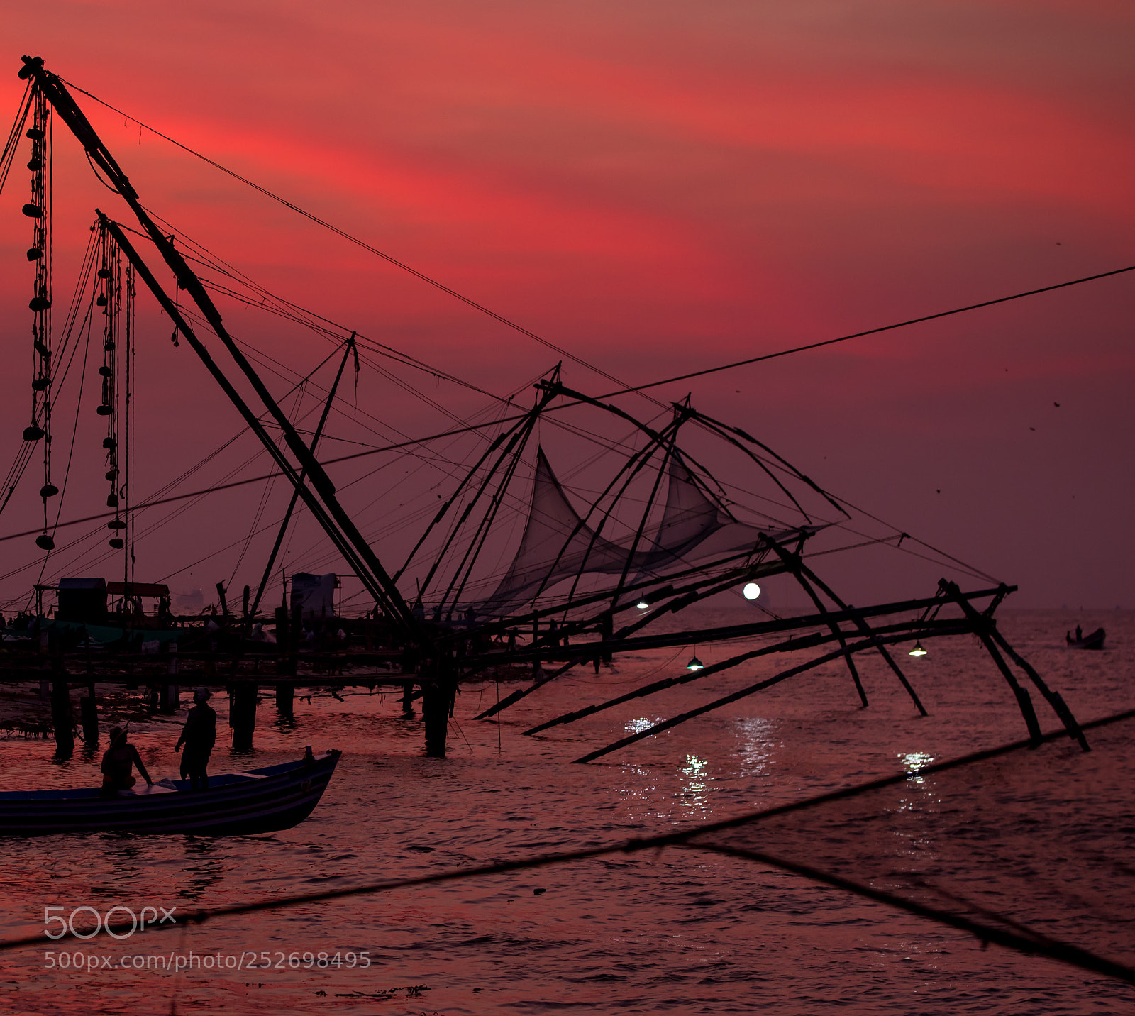 Pentax K-1 sample photo. Kochi nets photography