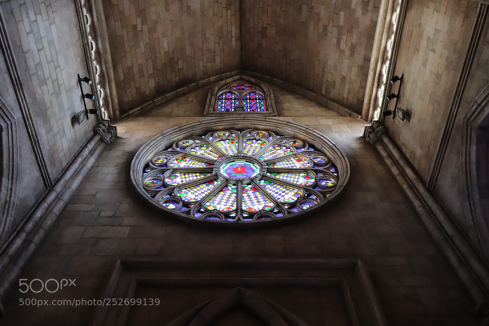 Canon EOS 77D (EOS 9000D / EOS 770D) sample photo. Through the window photography