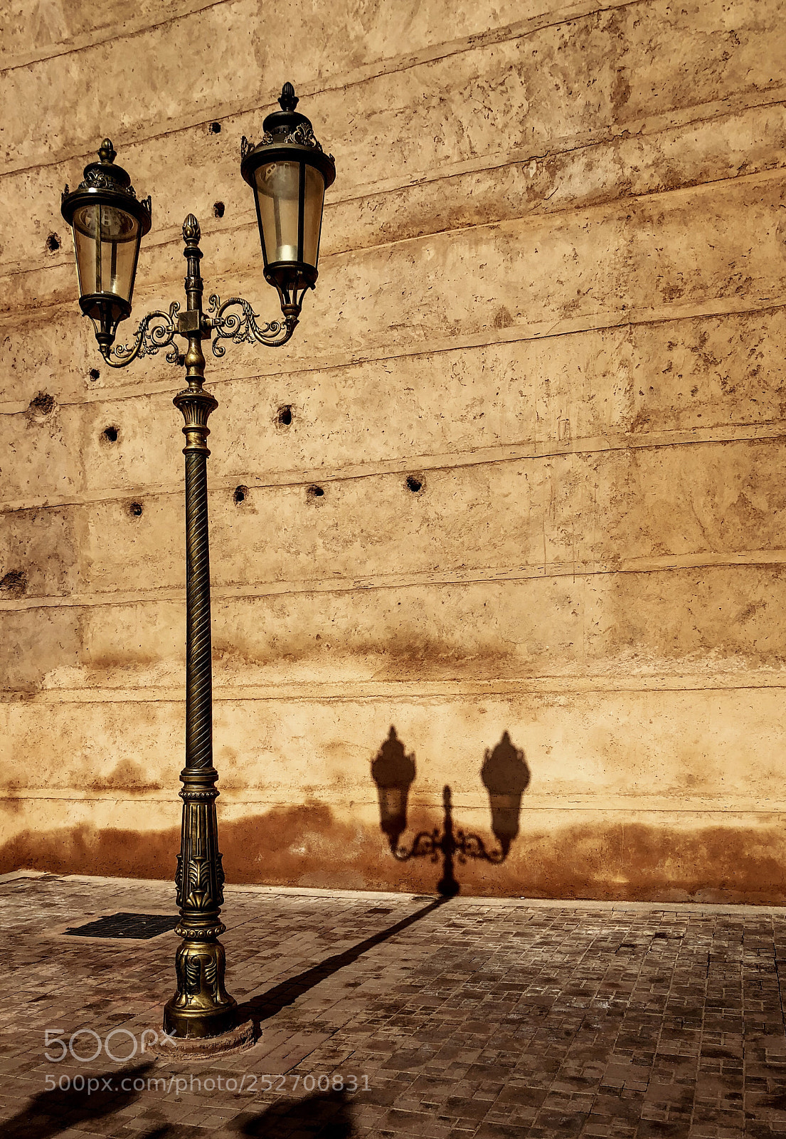 Apple iPhone X sample photo. Street lamp shadows, marrakech  photography