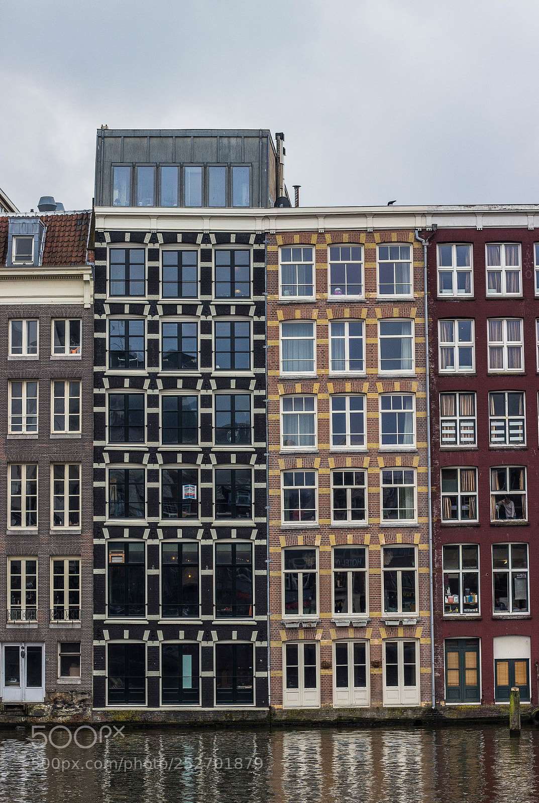 Canon EOS 100D (EOS Rebel SL1 / EOS Kiss X7) sample photo. Amsterdam on water photography