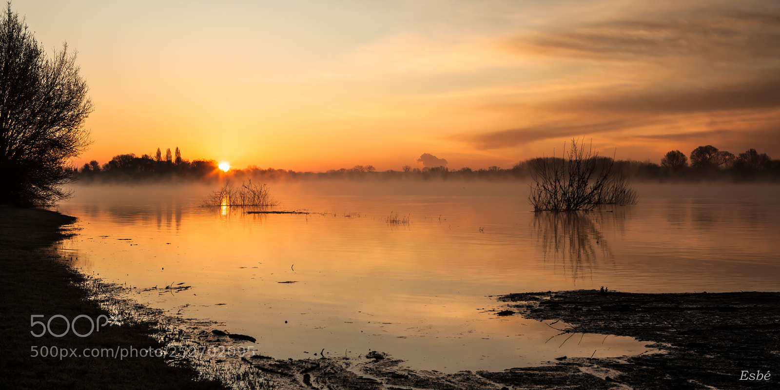 Canon EOS 5D Mark II sample photo. Rising sun (2) photography