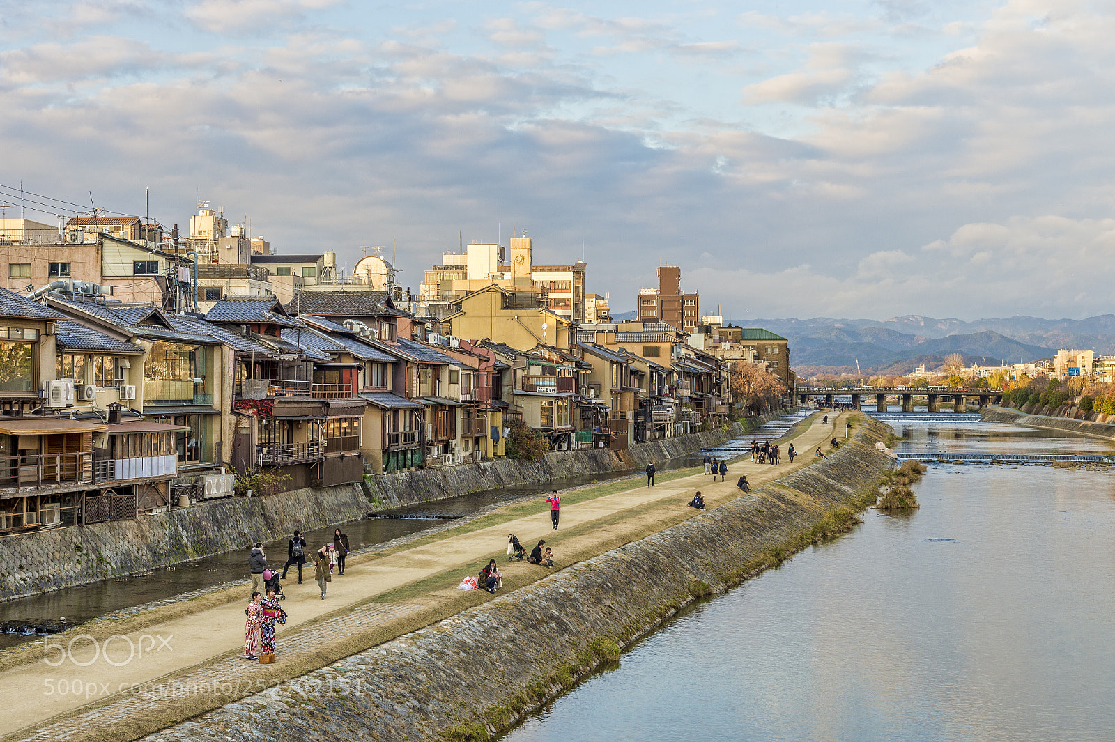 Nikon D4 sample photo. かもがわ photography