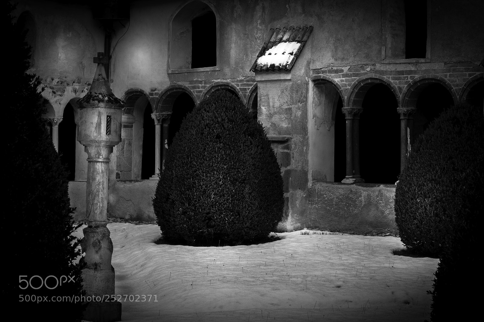 Canon EOS 40D sample photo. A church in bressanone photography