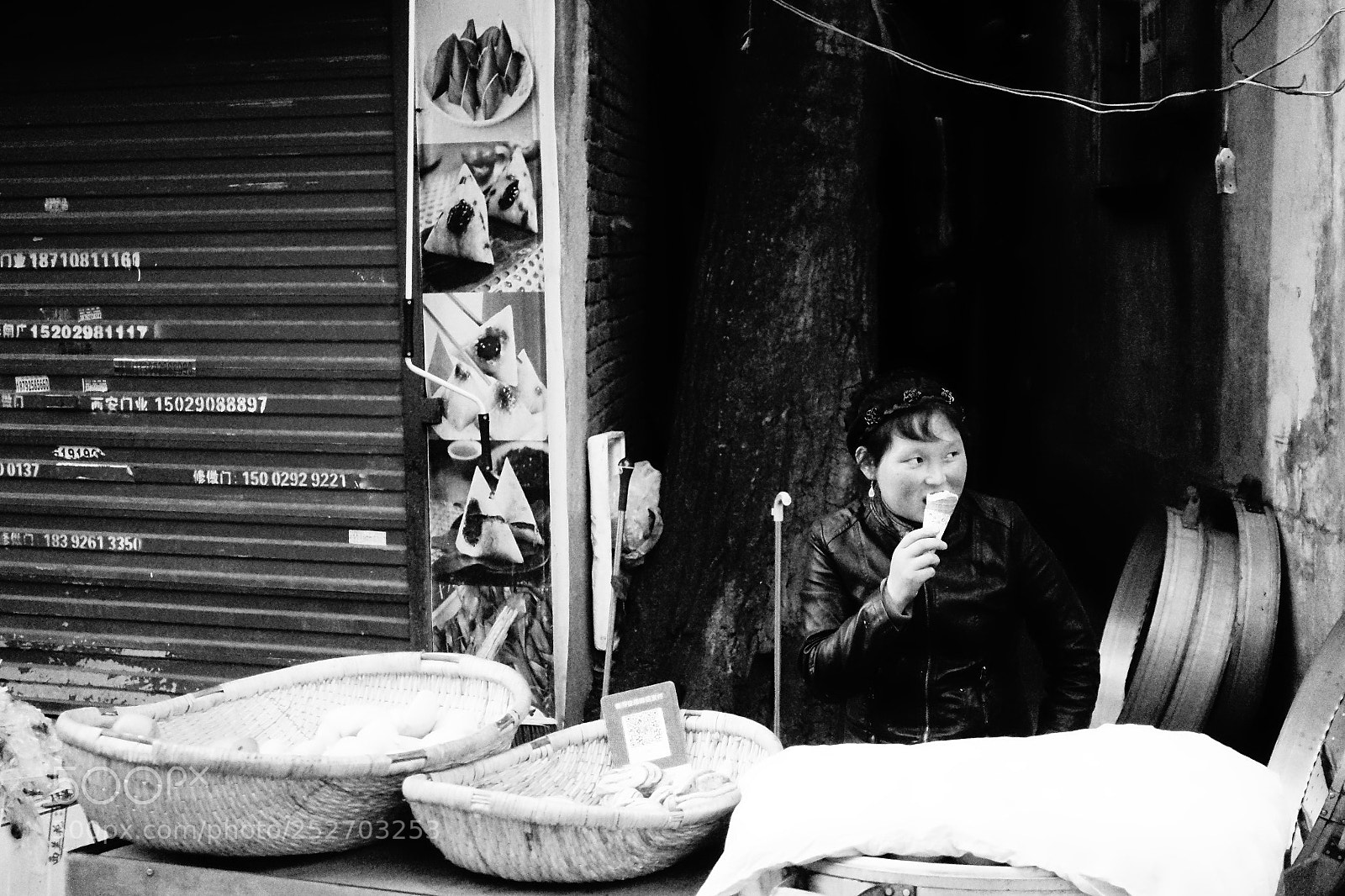 Sony Cyber-shot DSC-RX100 III sample photo. Icecream photography