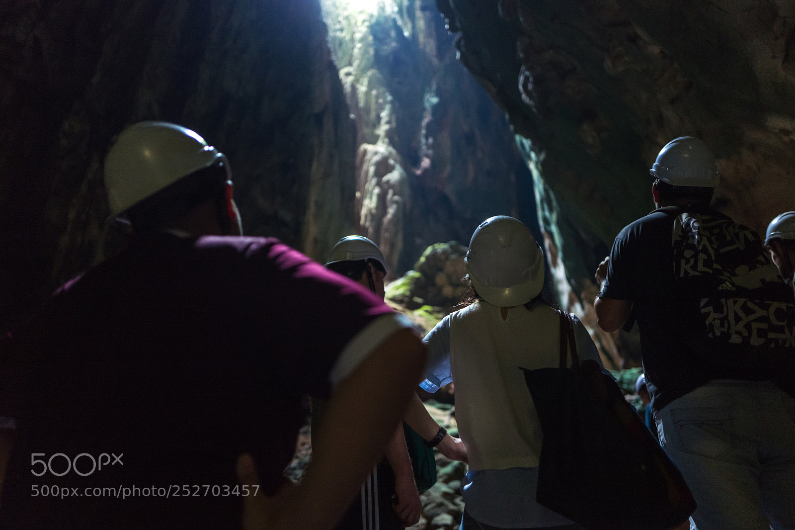 Leica Q (Typ 116) sample photo. Dark caves tour at photography