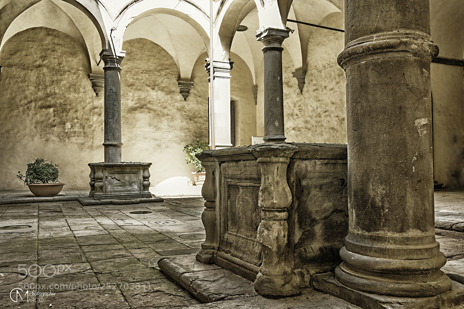 Nikon D5200 sample photo. Monte san savino () photography