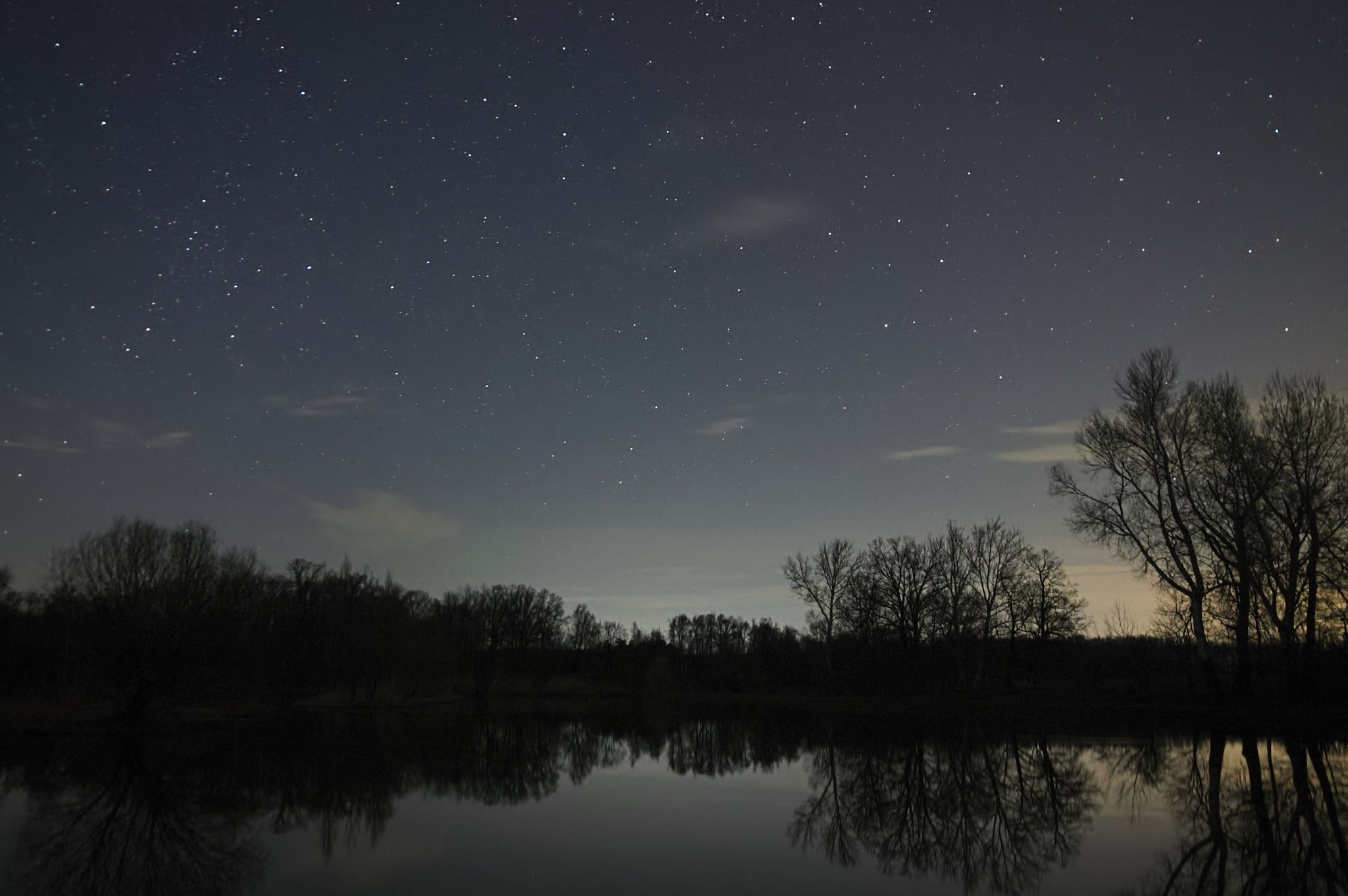 Sigma 17-70mm F2.8-4 DC Macro OS HSM sample photo. Calm night photography