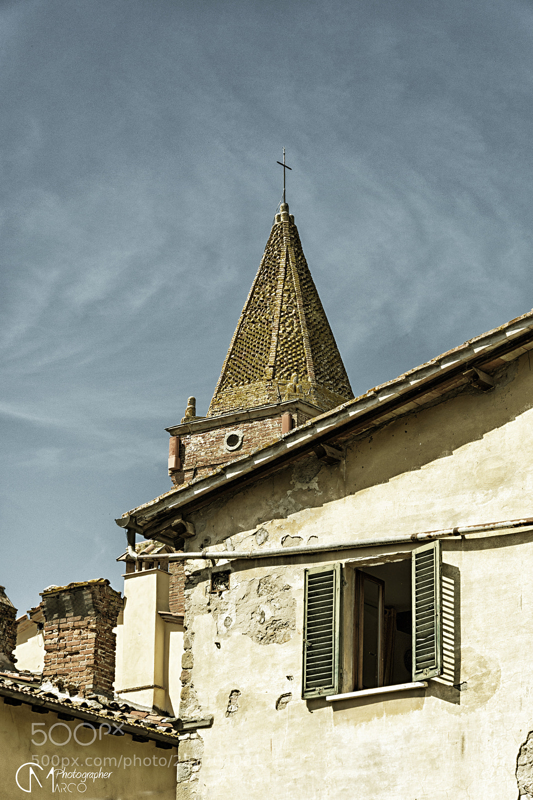 Nikon D5200 sample photo. Monte san savino () photography