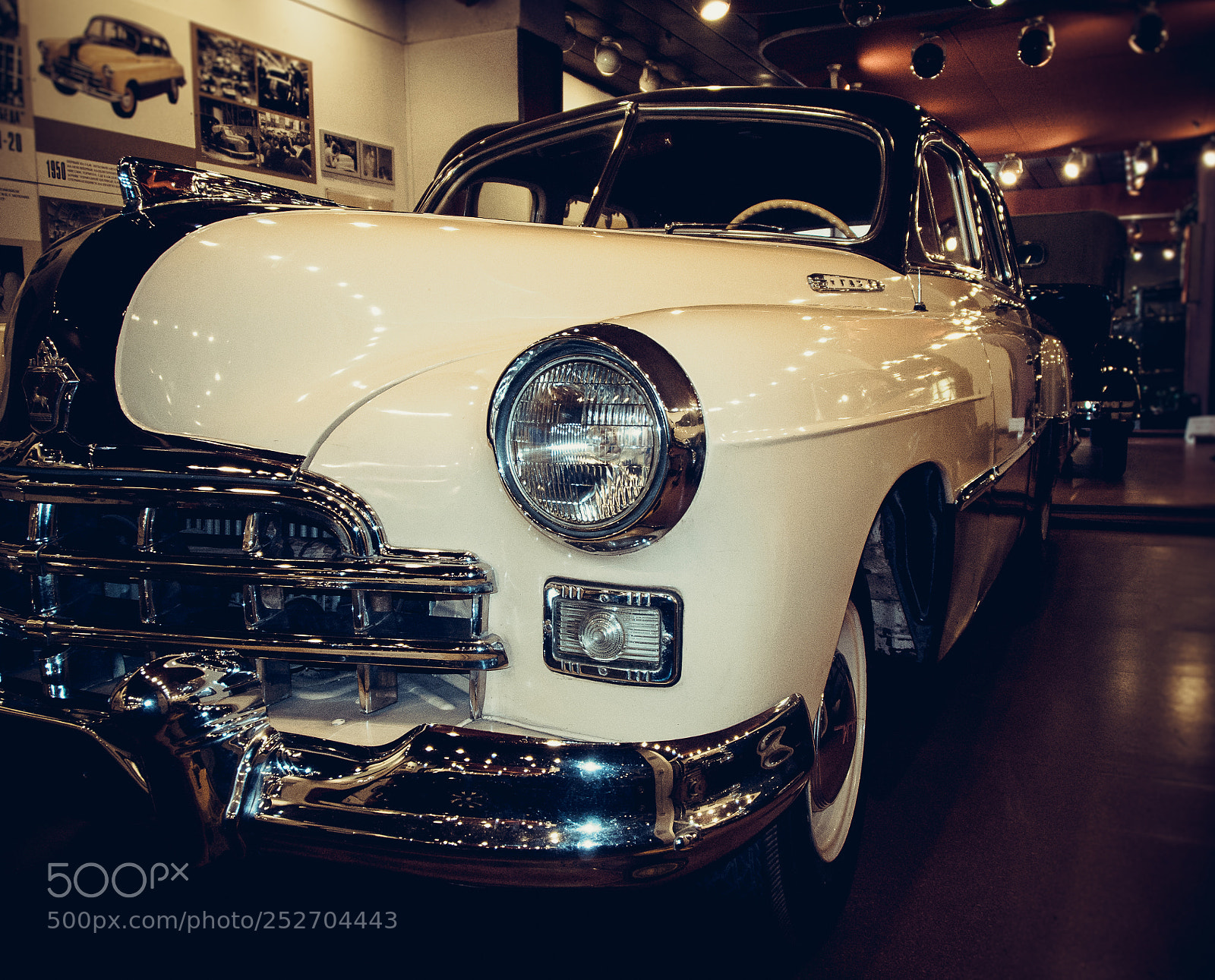 Olympus PEN E-PL7 sample photo. Legendary zim (gaz-12) photography