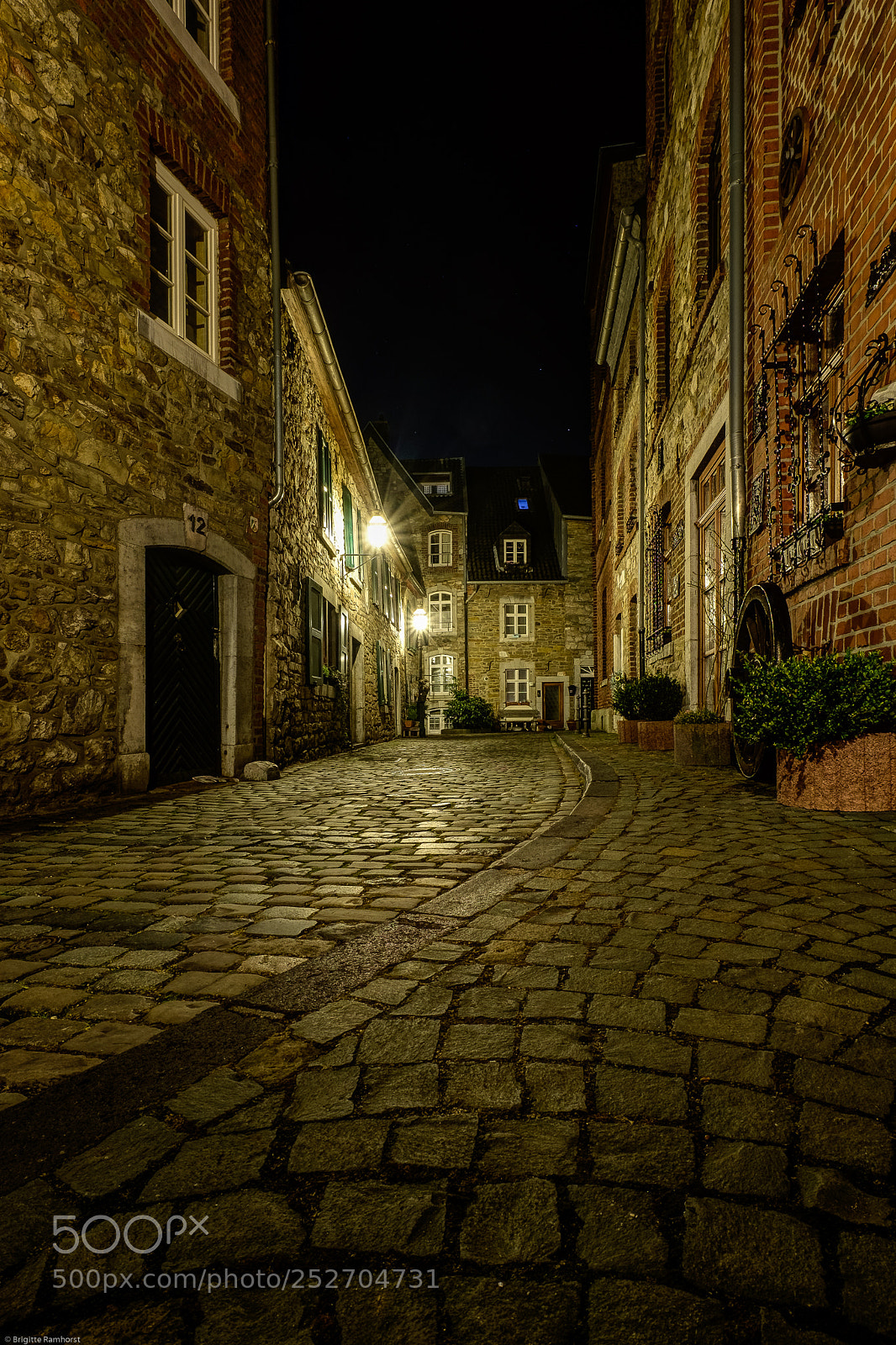 Fujifilm X-E2 sample photo. Nightly photography