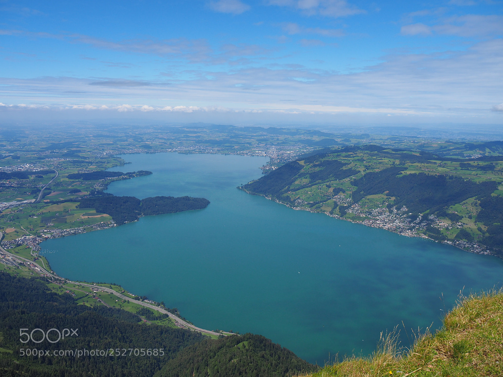 Olympus OM-D E-M10 II sample photo. Zugersee photography