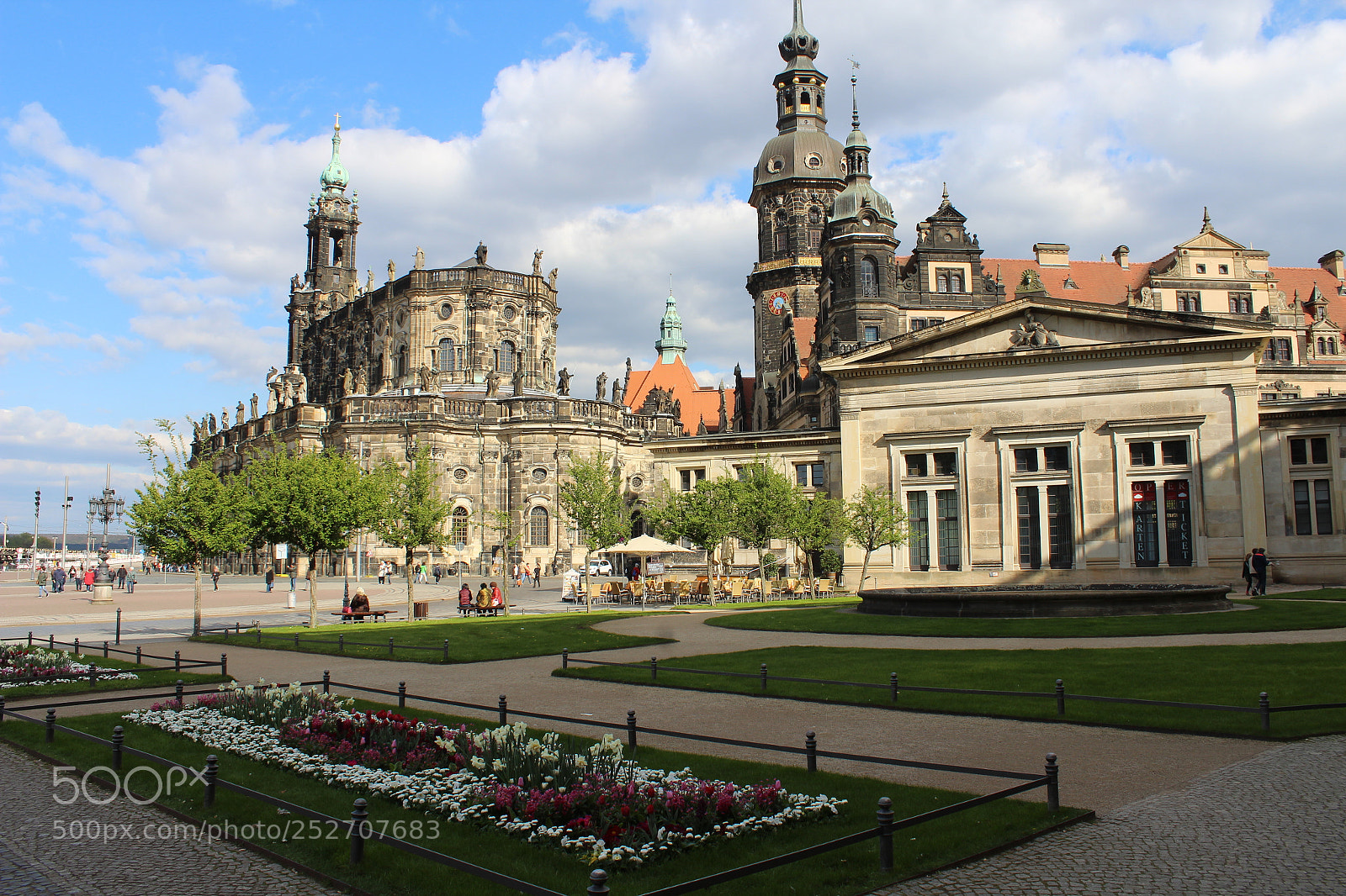 Canon EOS 1300D (EOS Rebel T6 / EOS Kiss X80) sample photo. Dresden photography