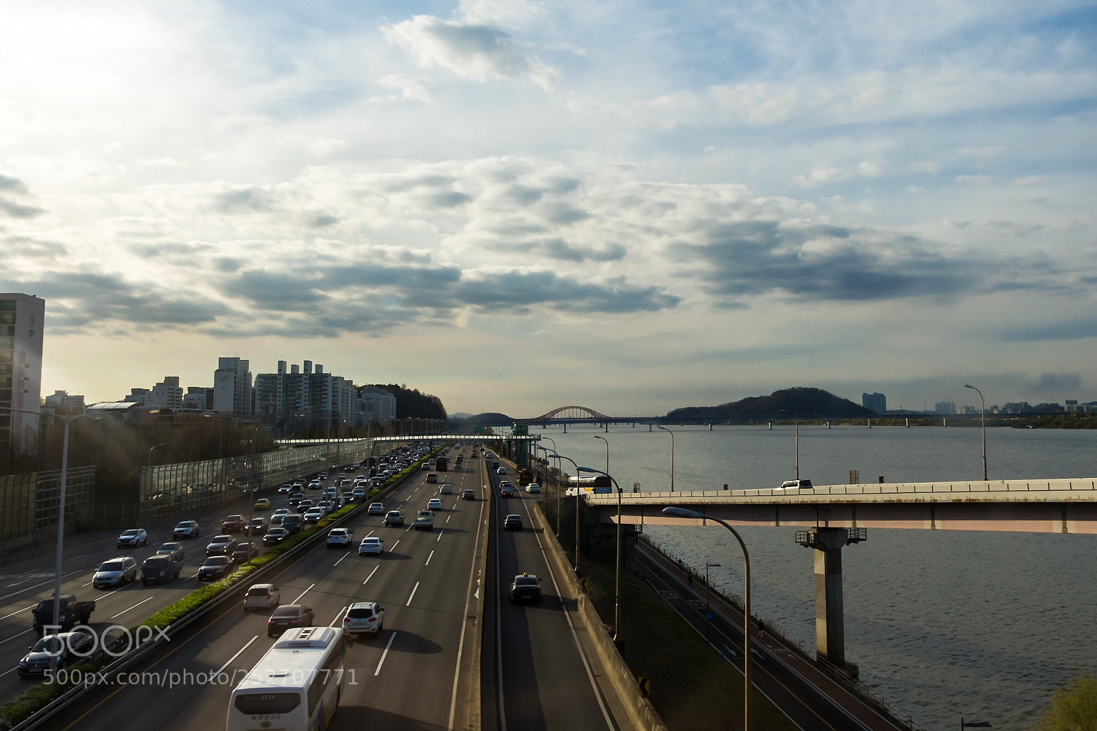 Canon EOS 700D (EOS Rebel T5i / EOS Kiss X7i) sample photo. 한강 photography