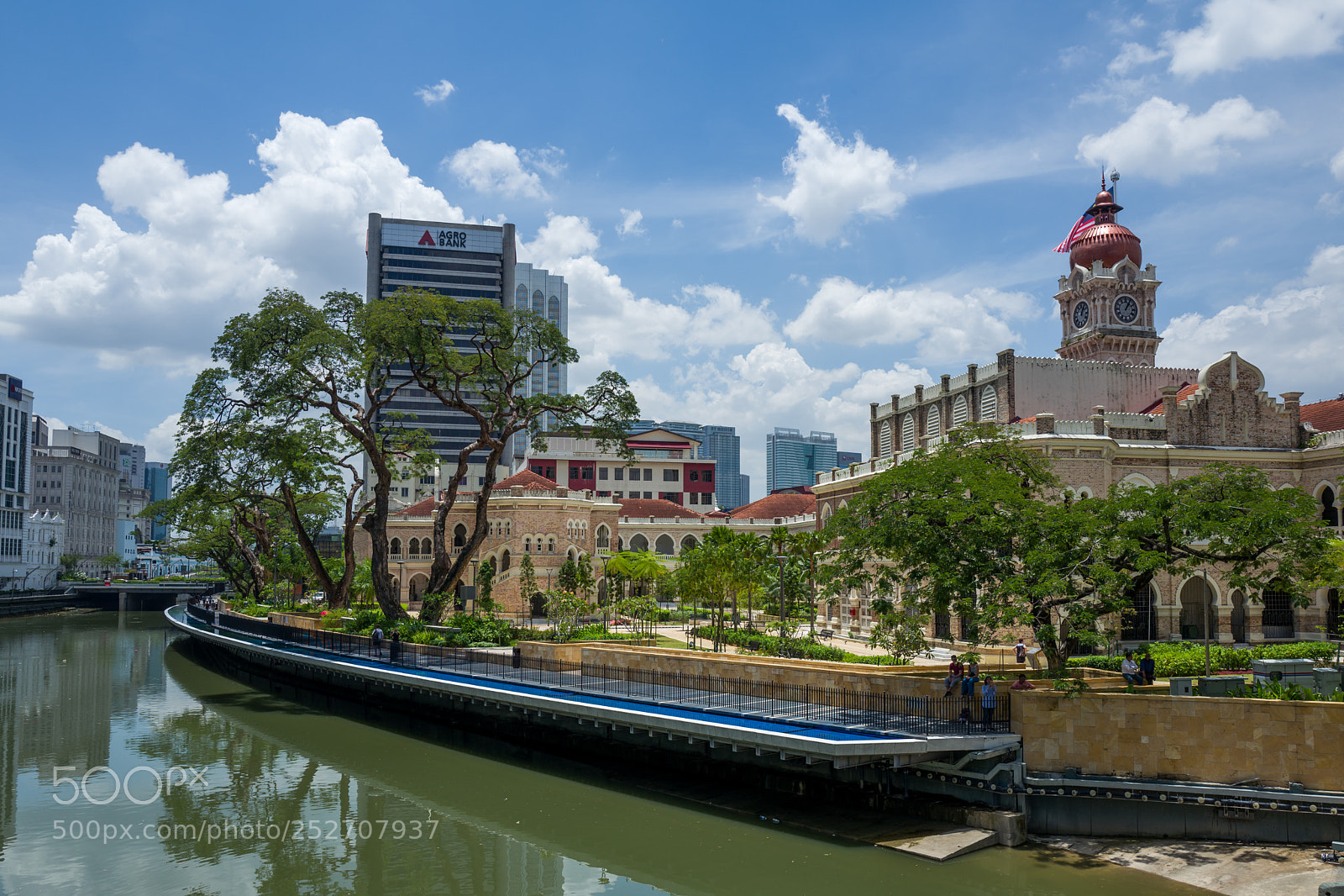 Leica Q (Typ 116) sample photo. The merdeka square building photography