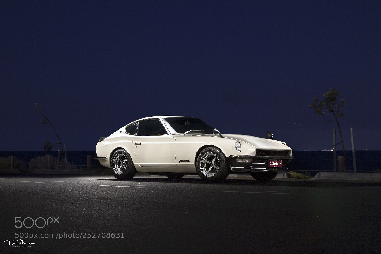 Canon EOS 60D sample photo. 1971 datsun 240z photography